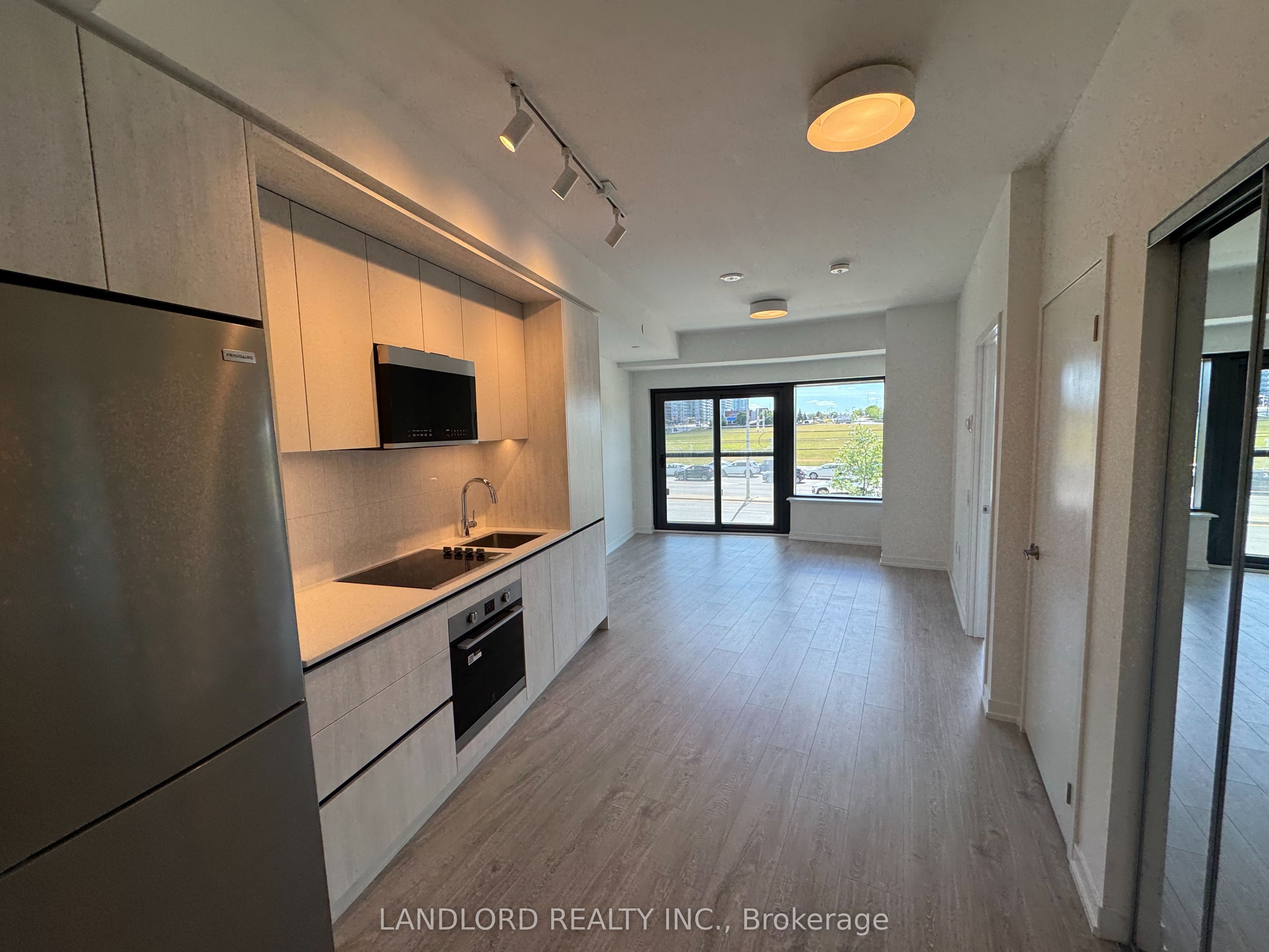 Unit 321 - 2485 Eglinton Avenue W, Mississauga 3