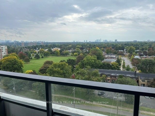 Unit 1008 - 4010 Eglinton Avenue W, Etobicoke 4
