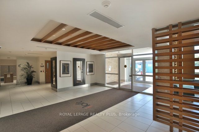Unit 2231 - 165 Legion Road N, Etobicoke 4