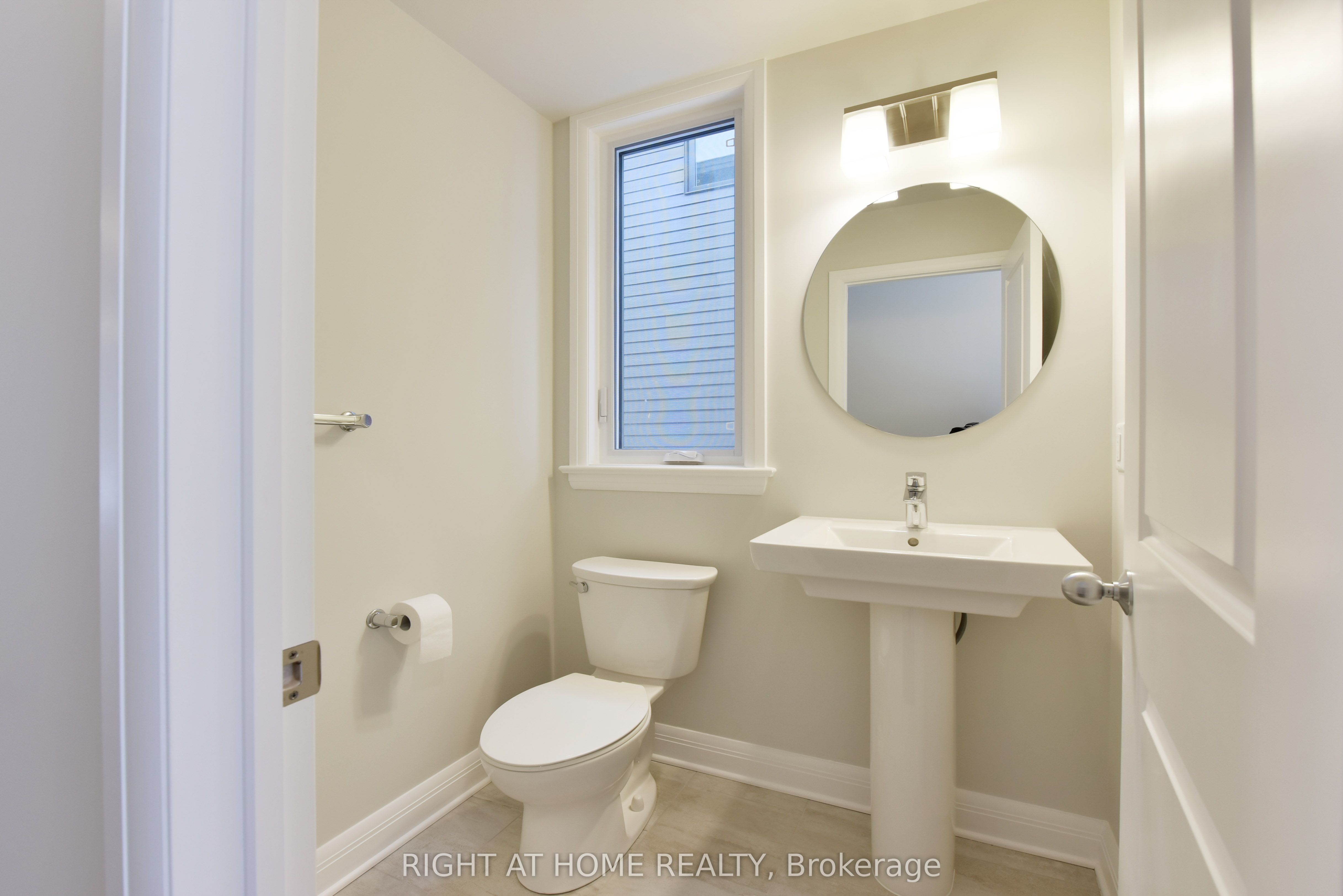 312 WIGWAS Street, Ottawa 5