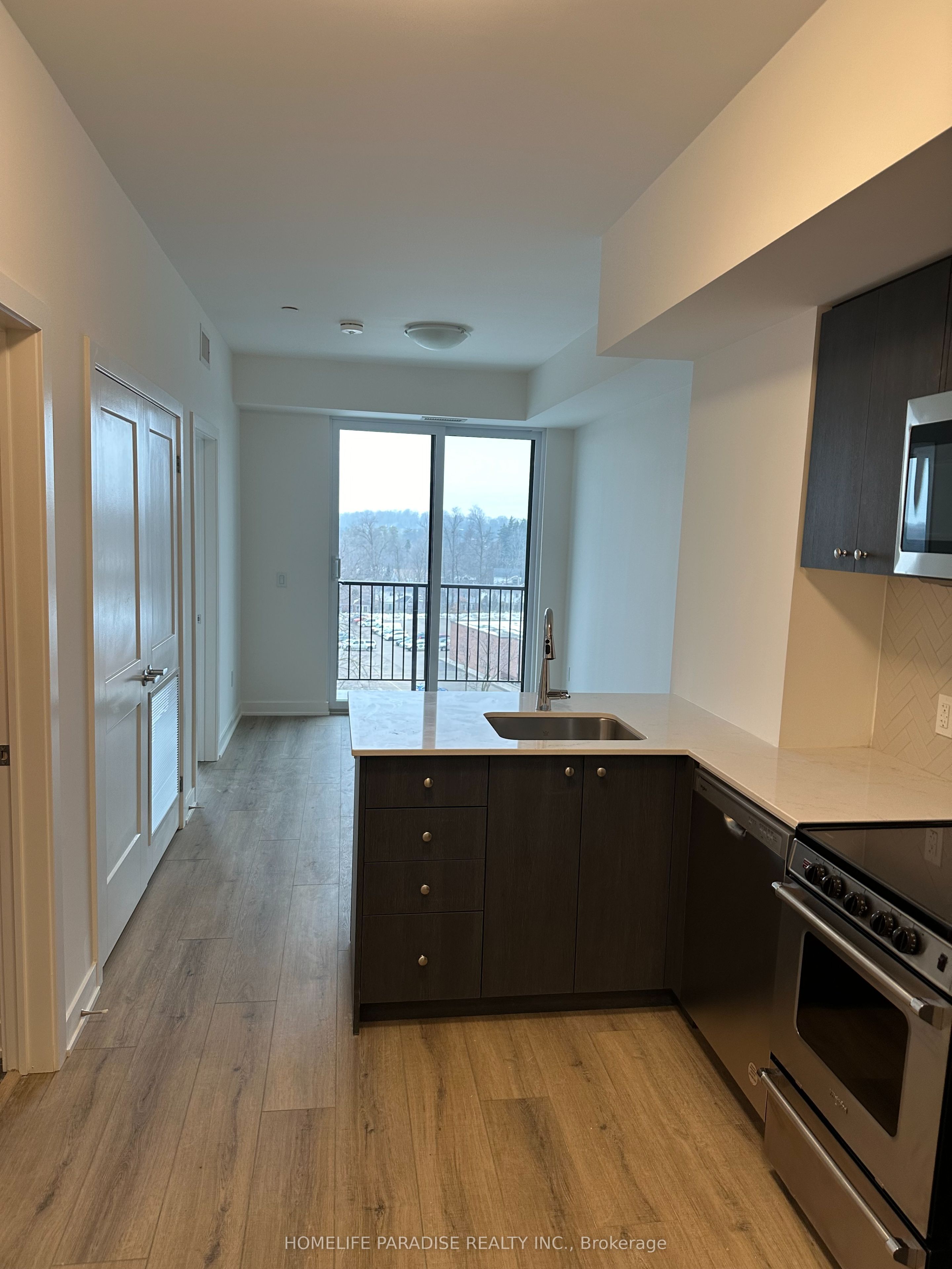 Unit 603 - 312 Erb Street, Waterloo 3