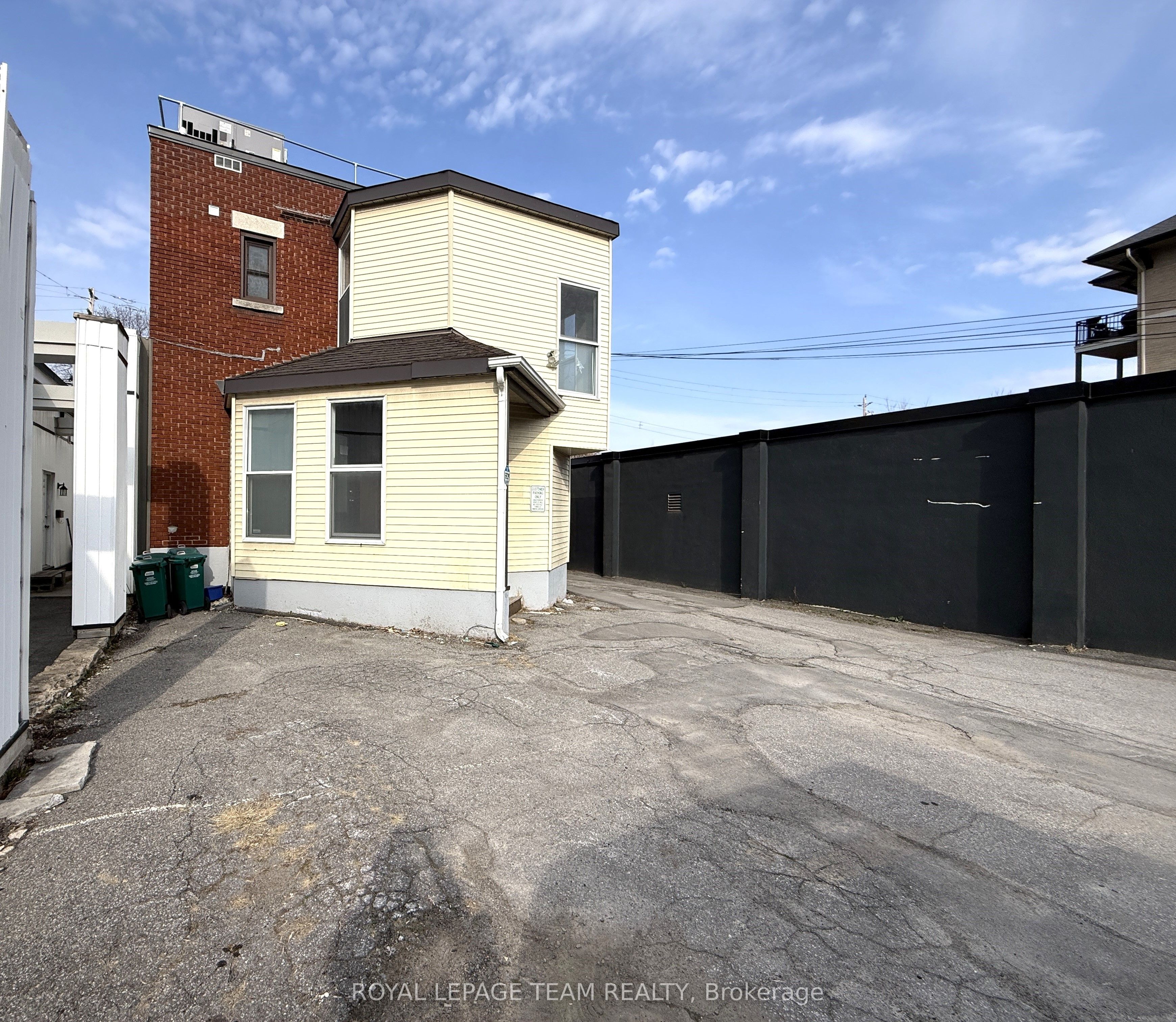 790 Bronson Avenue, Ottawa 4