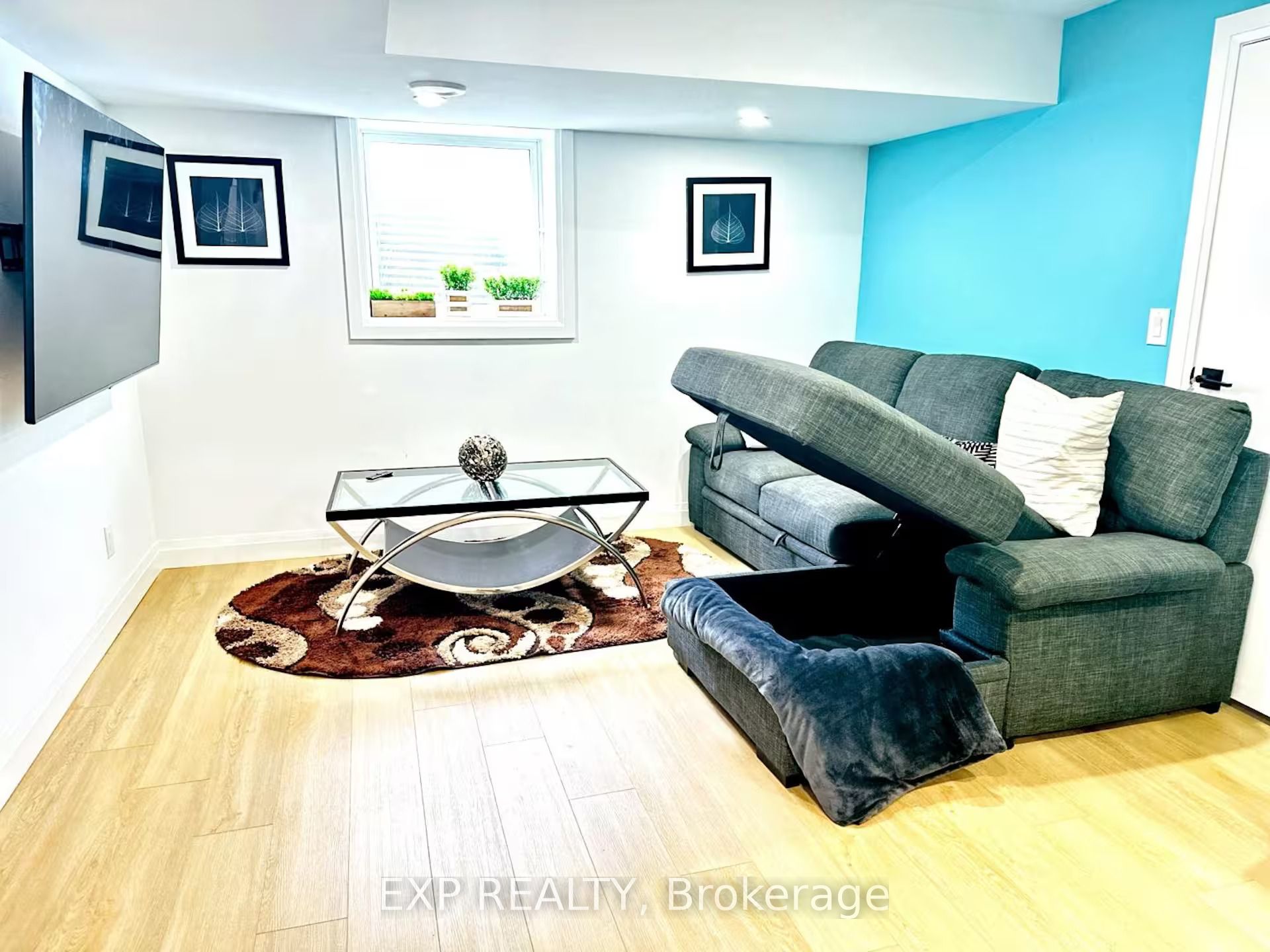 Unit bsmnt - 1255 Emma Chase Drive, London 2