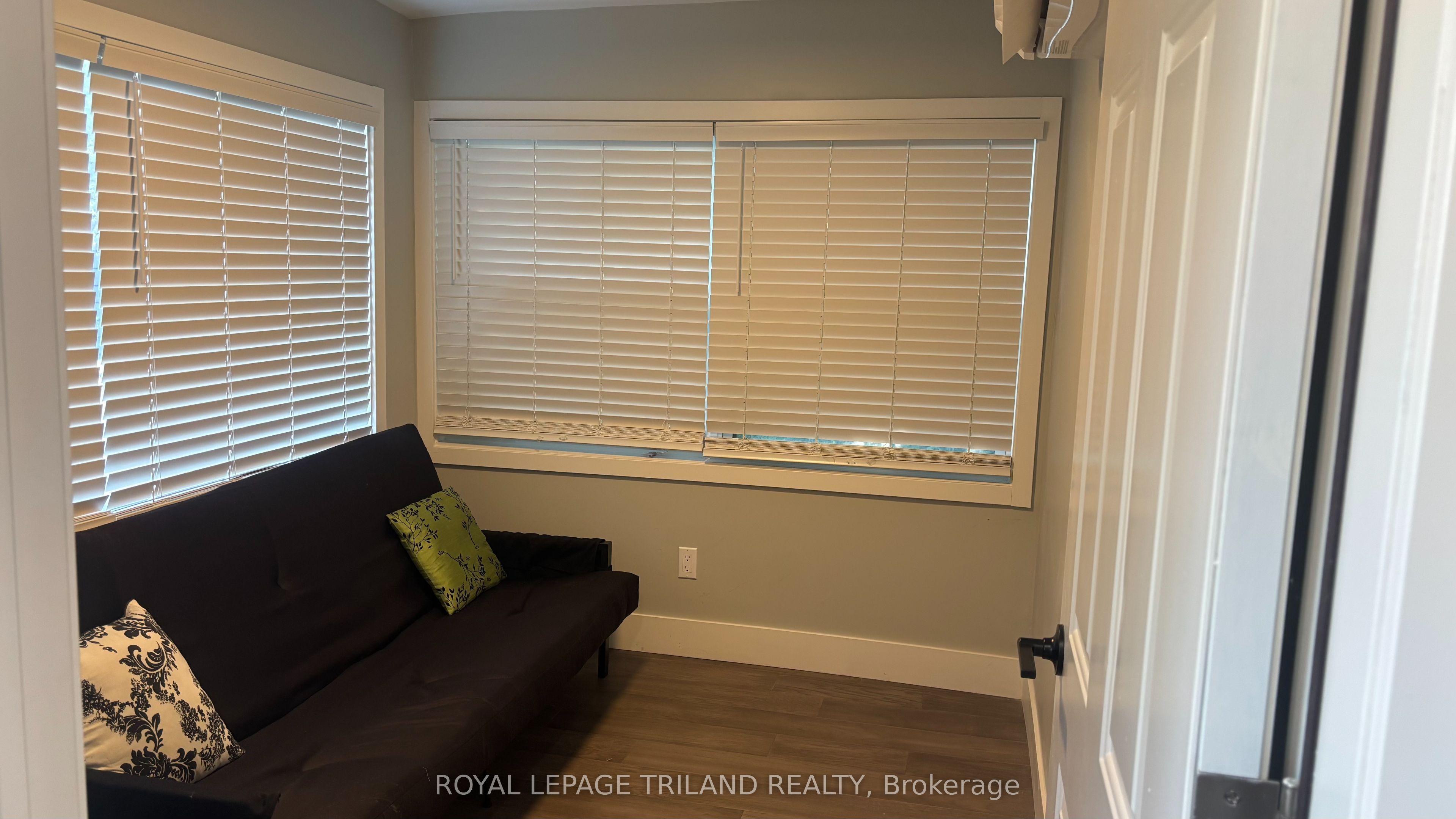 Unit 1 - 325 George Street, Central Elgin 2