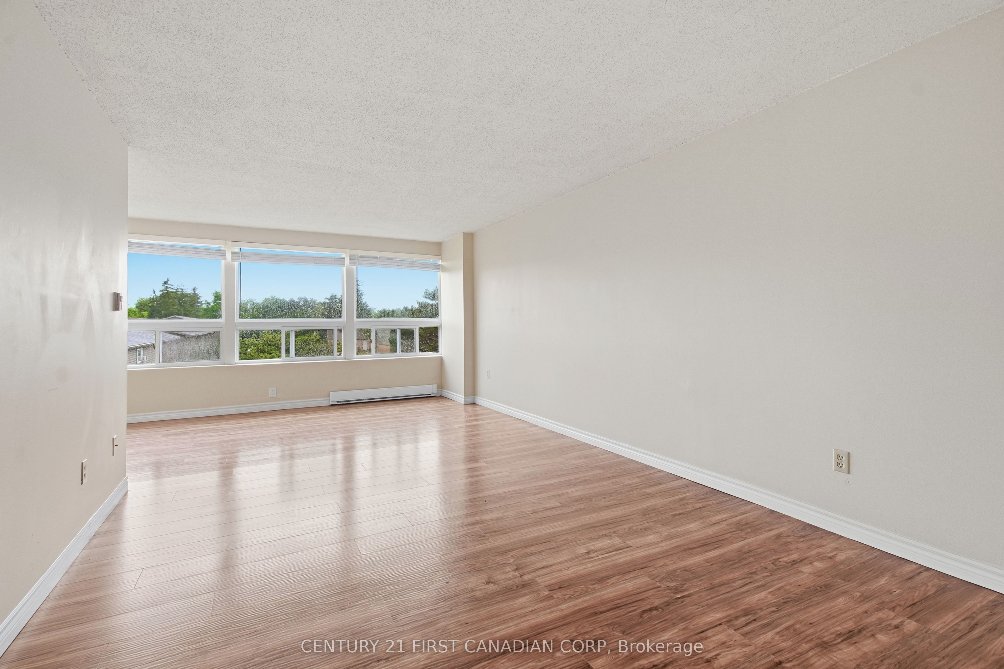 Unit 306 - 1445 HURON Street, London 4
