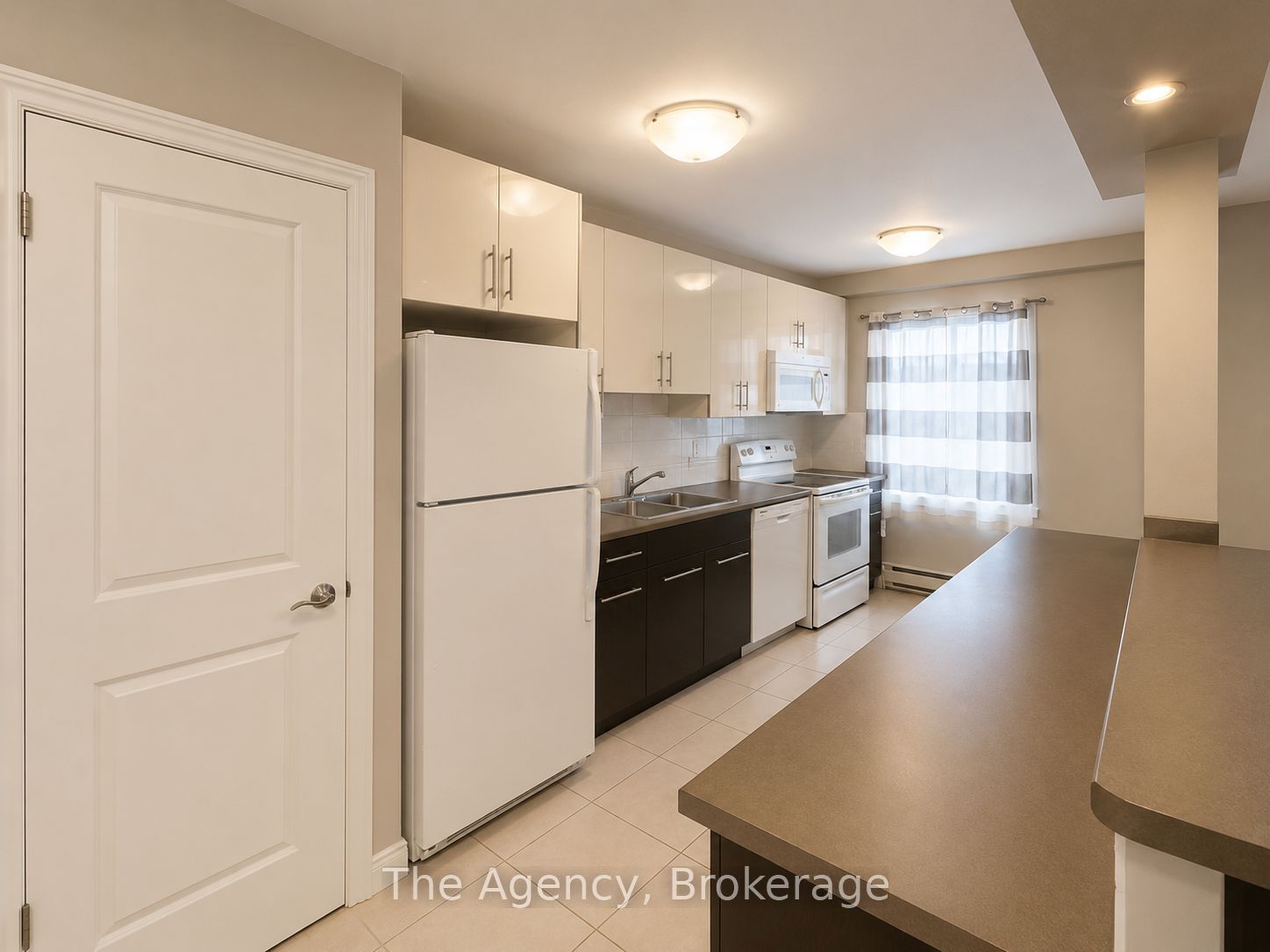 Unit 303 - 99 Church Street, St. Catharines 4