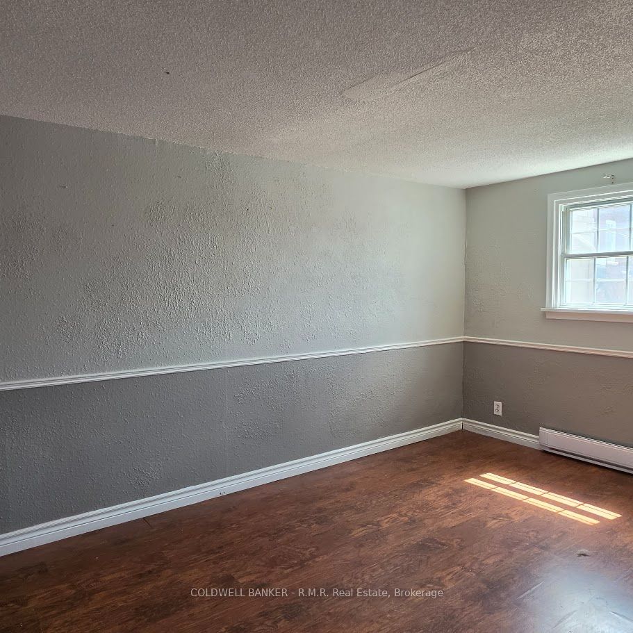 Unit 6 - 47 William Street N, Kawartha Lakes 3