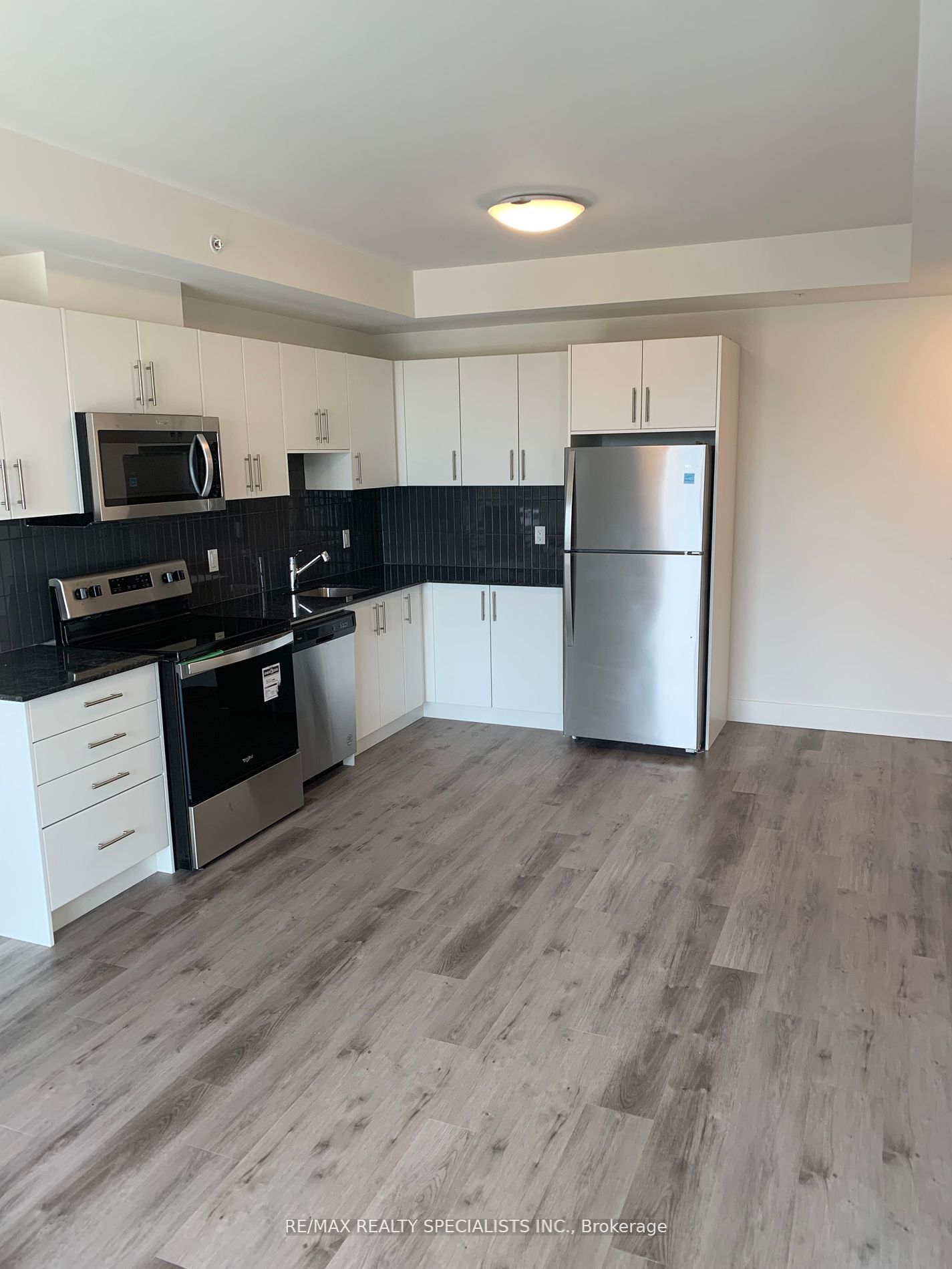 Unit 611 - 103 Roger Street, Waterloo 5
