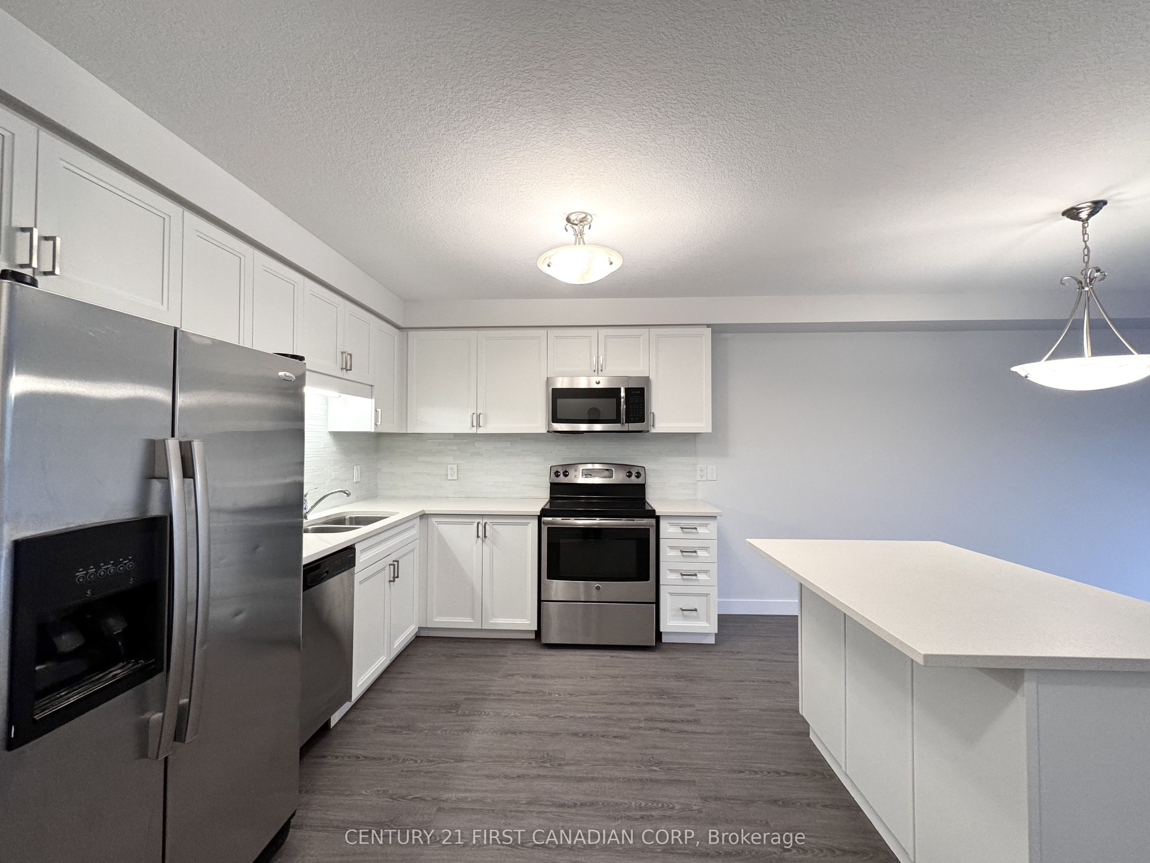 Unit 45 - 3188 Singleton Avenue, London 5