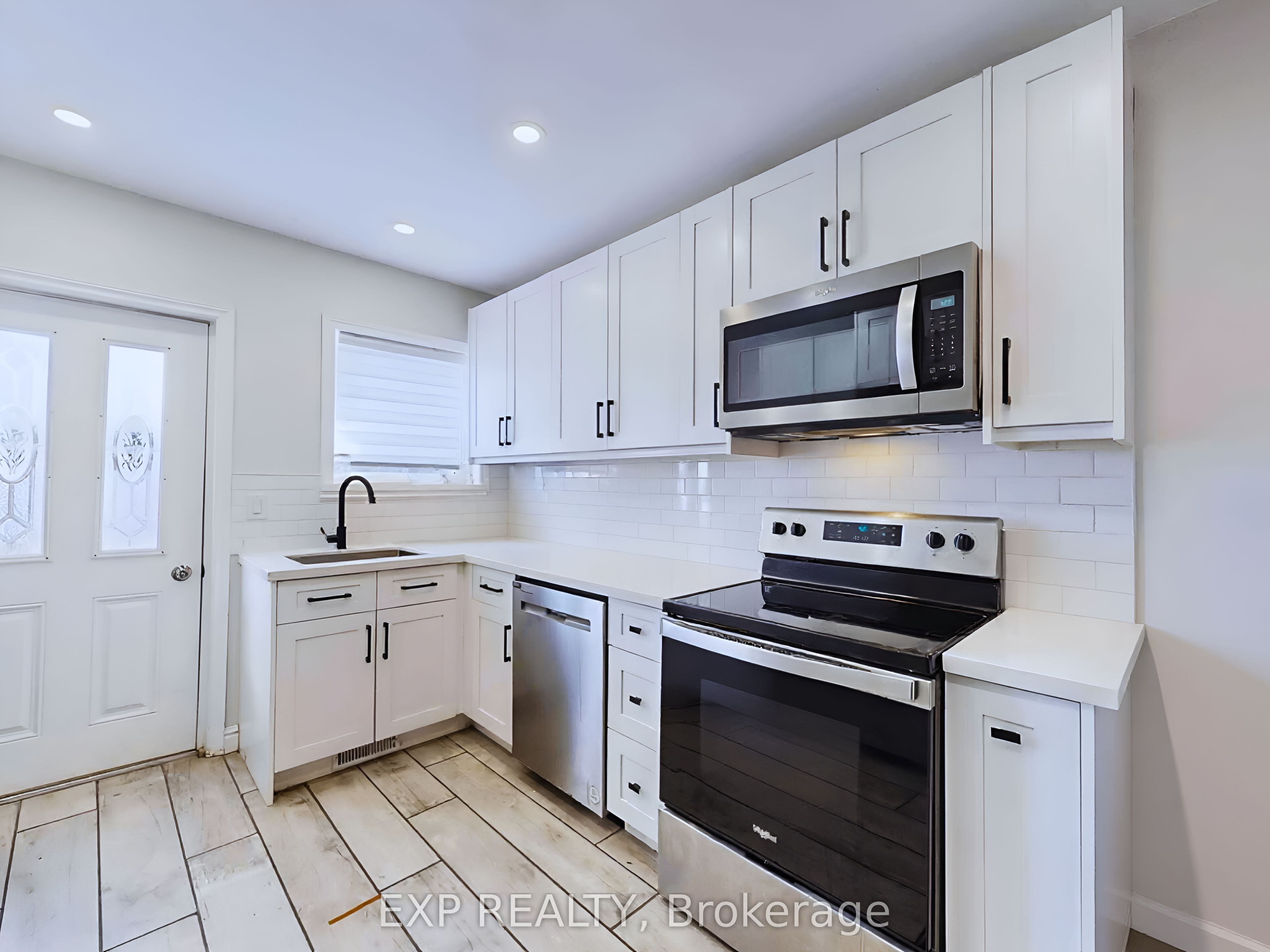 Unit Main - 200 WATERLOO Avenue, Guelph 2