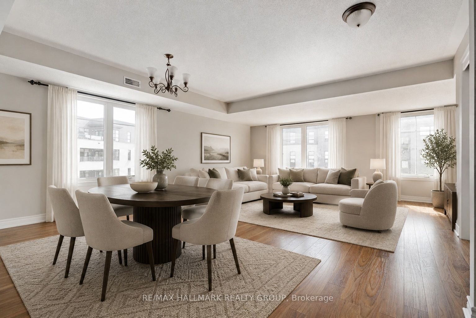 255B Titanium Private, Orleans-Gloucester 3