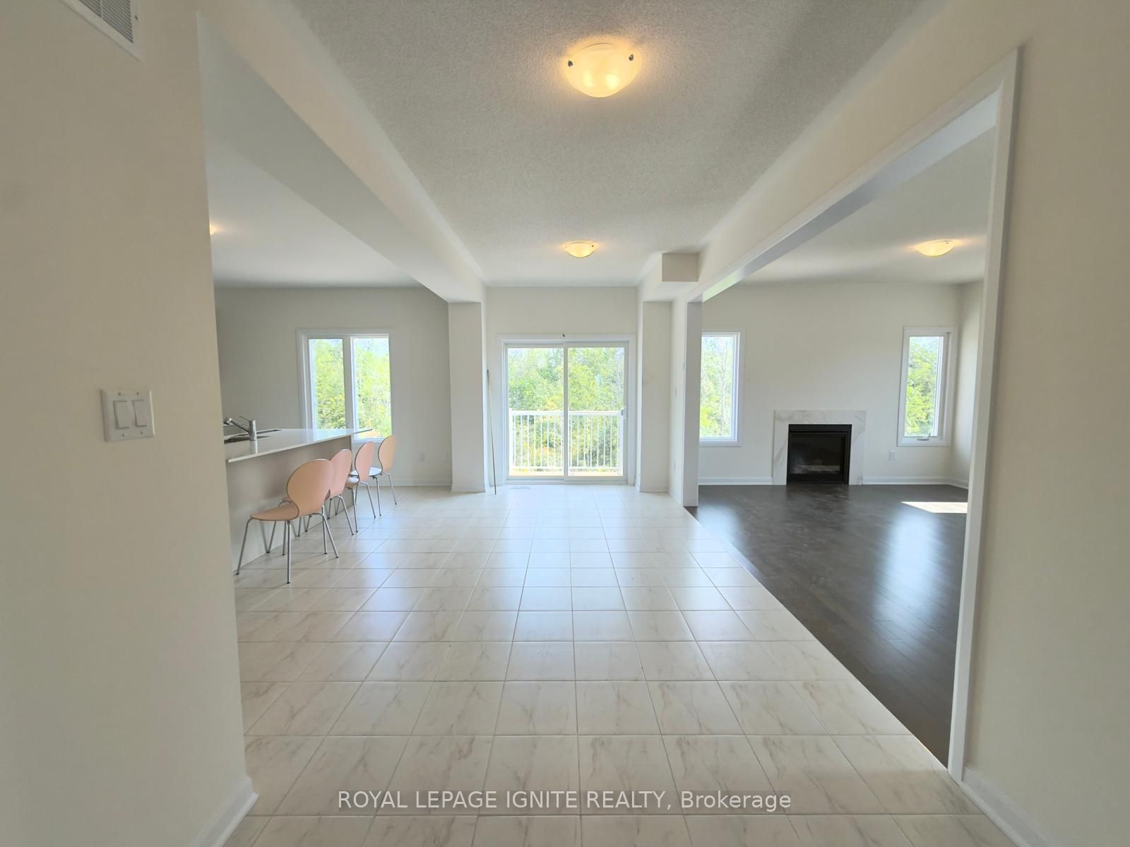 50 Royal Oak Crescent, Loyalist 5