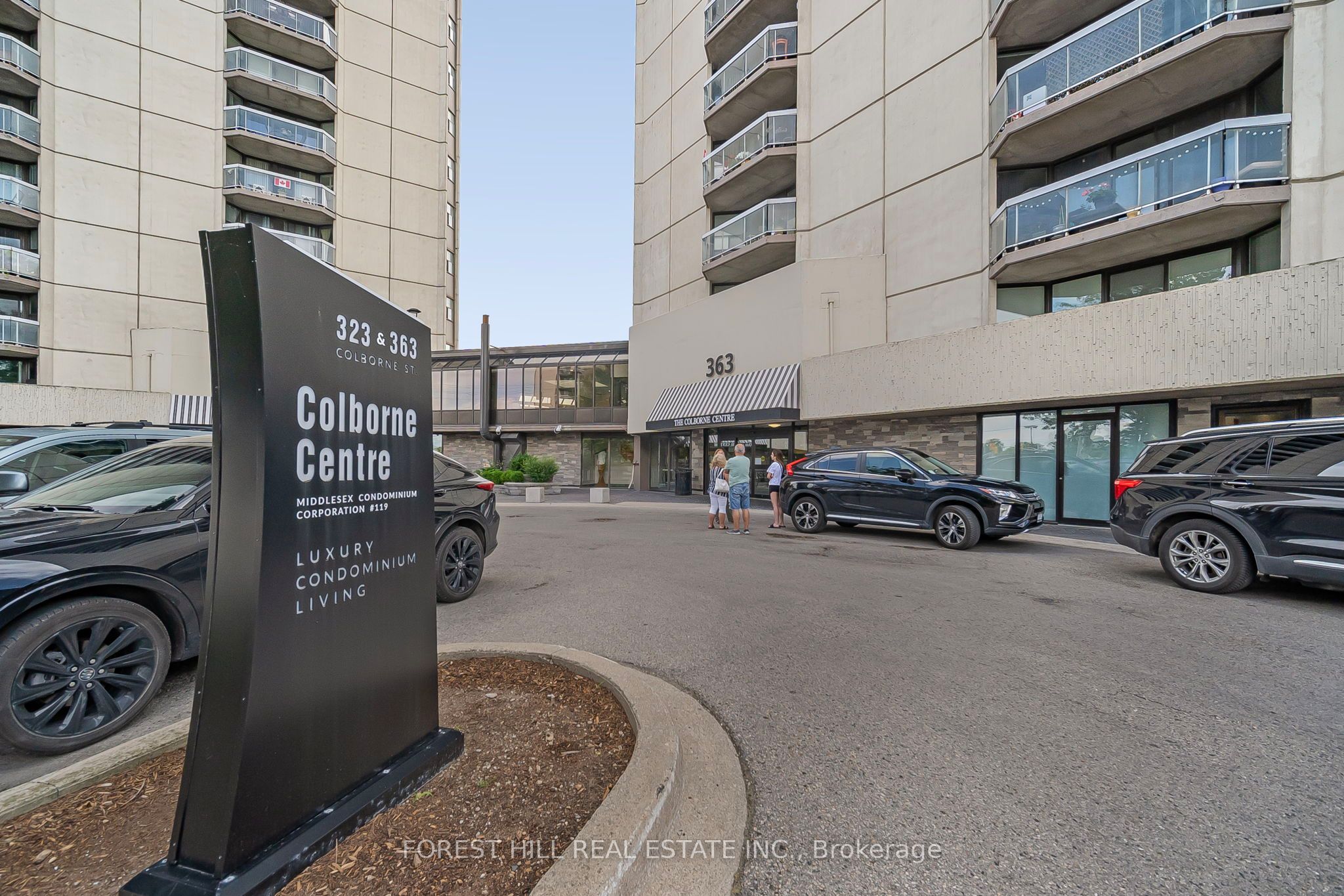 Unit 905 - 323 Colborne Street, London 3