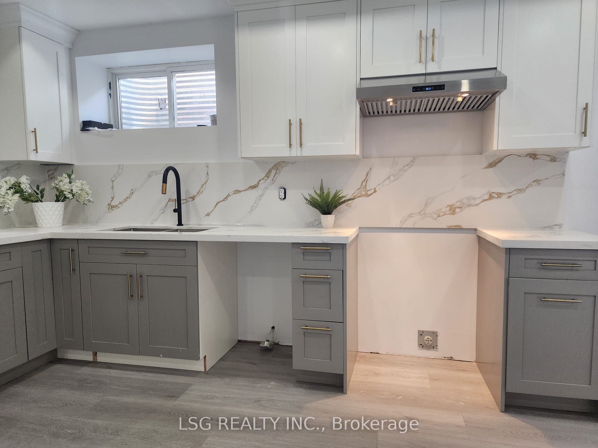 Unit Basement - 412 Fennell Avenue E, Hamilton 4