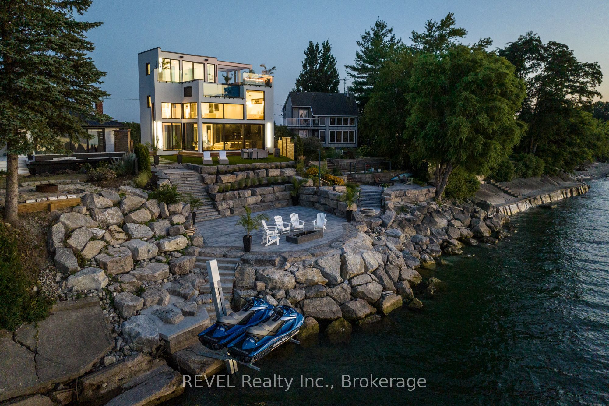 6 Firelane 11 Street, Niagara-on-the-Lake 3
