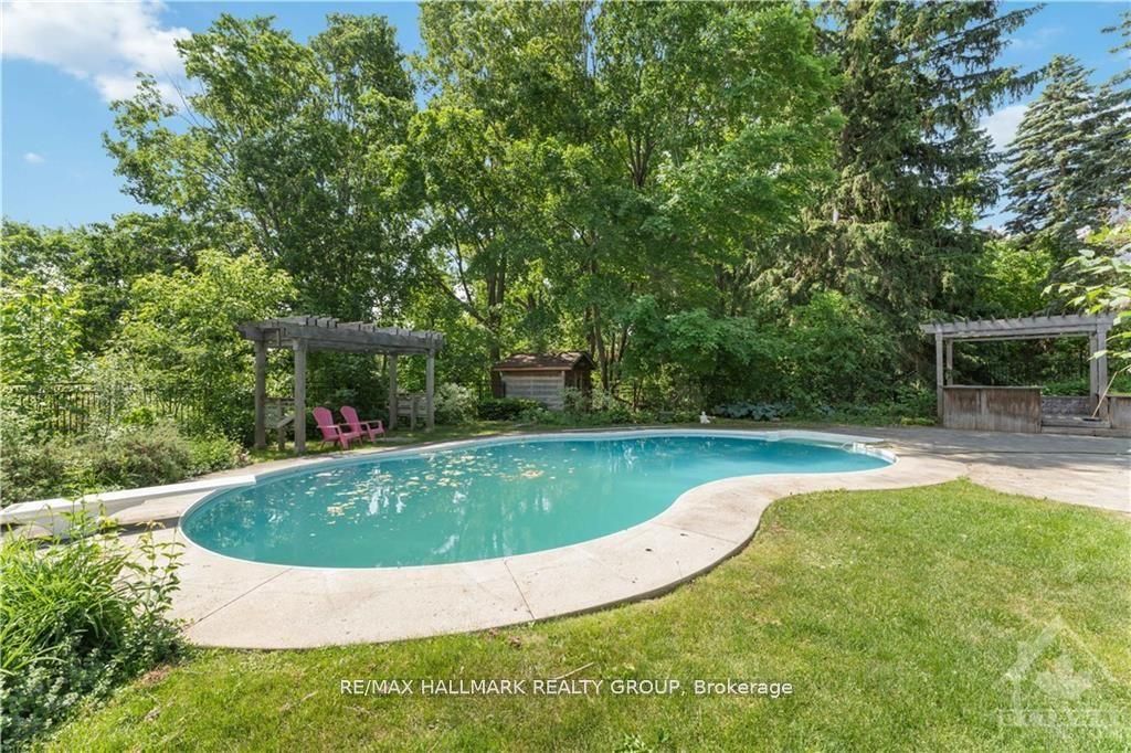 41 Cedar Road, Orleans-Gloucester 3