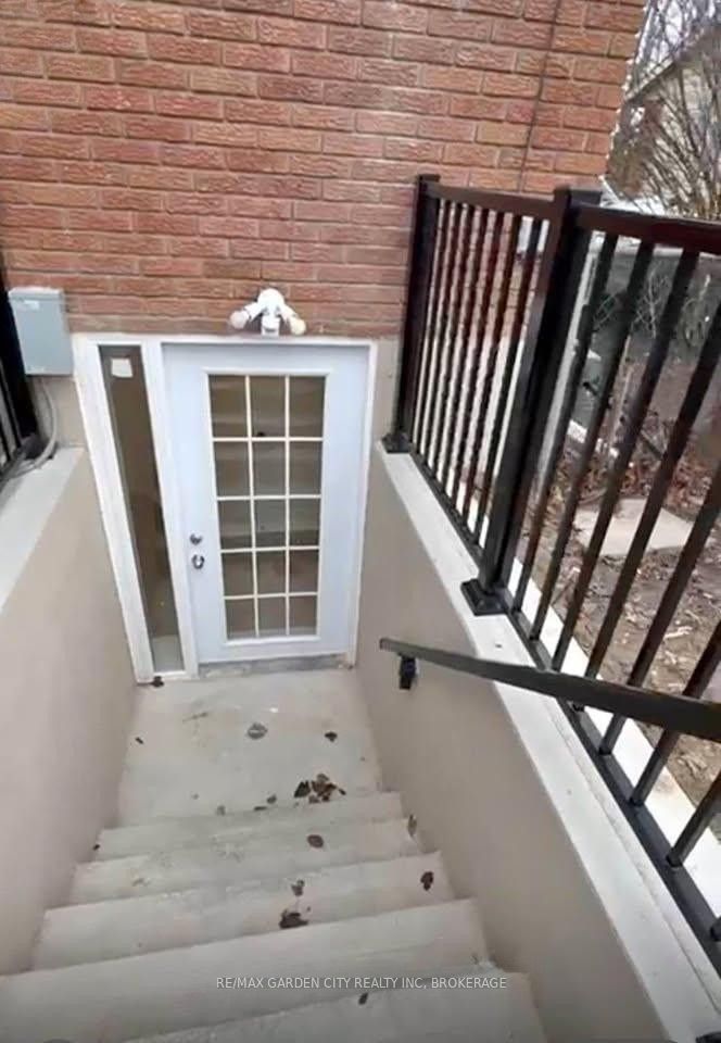 Unit LWR-2B - 60 Wakelin Terrace, St. Catharines 3