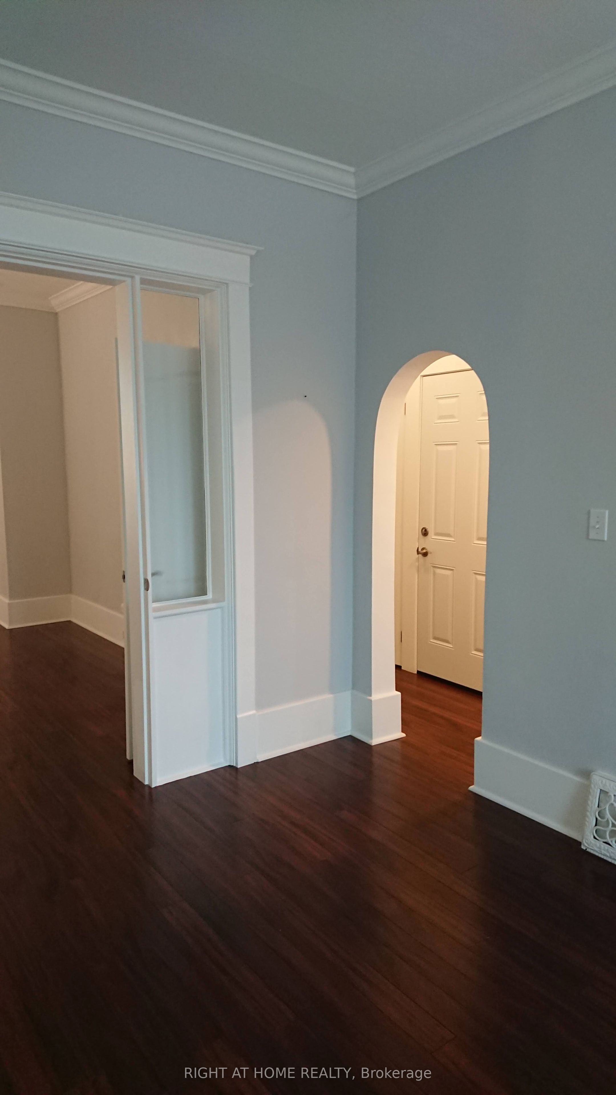 Unit Main - 117 Wellington Street S, Hamilton 5