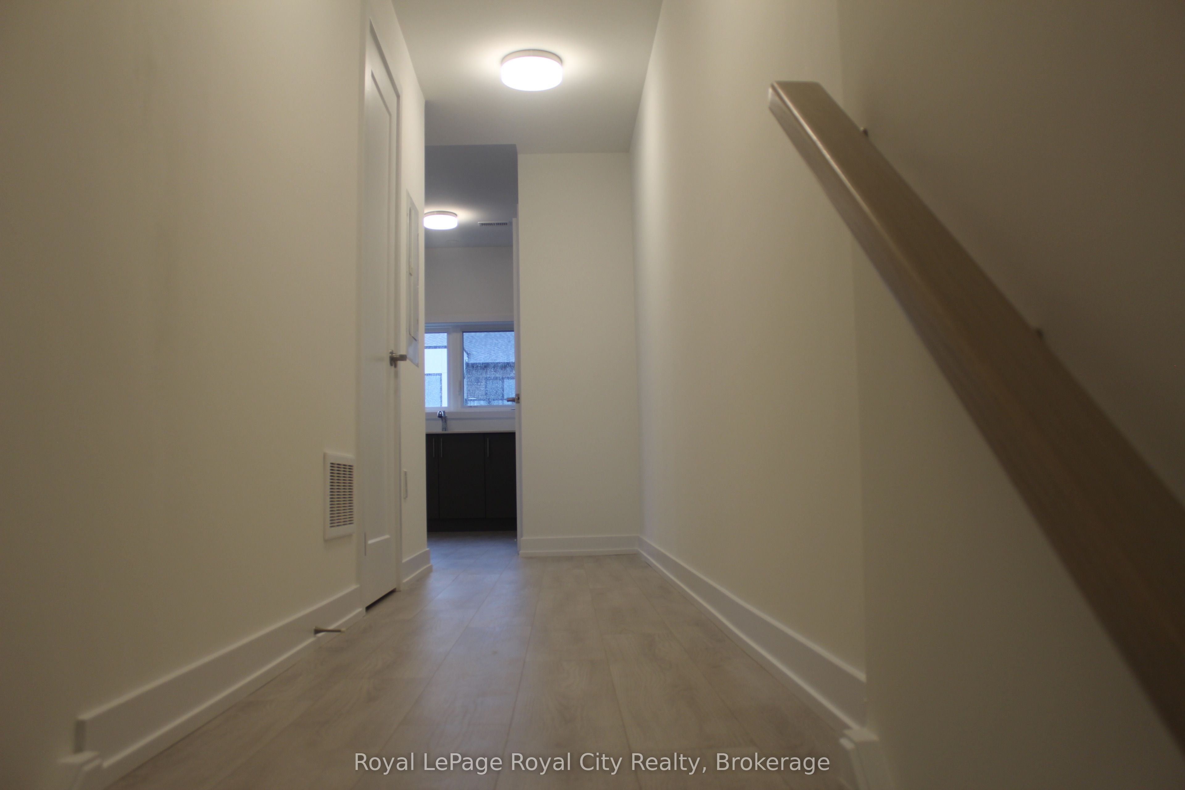Unit 34 - 42 Lowes Road W, Guelph 4