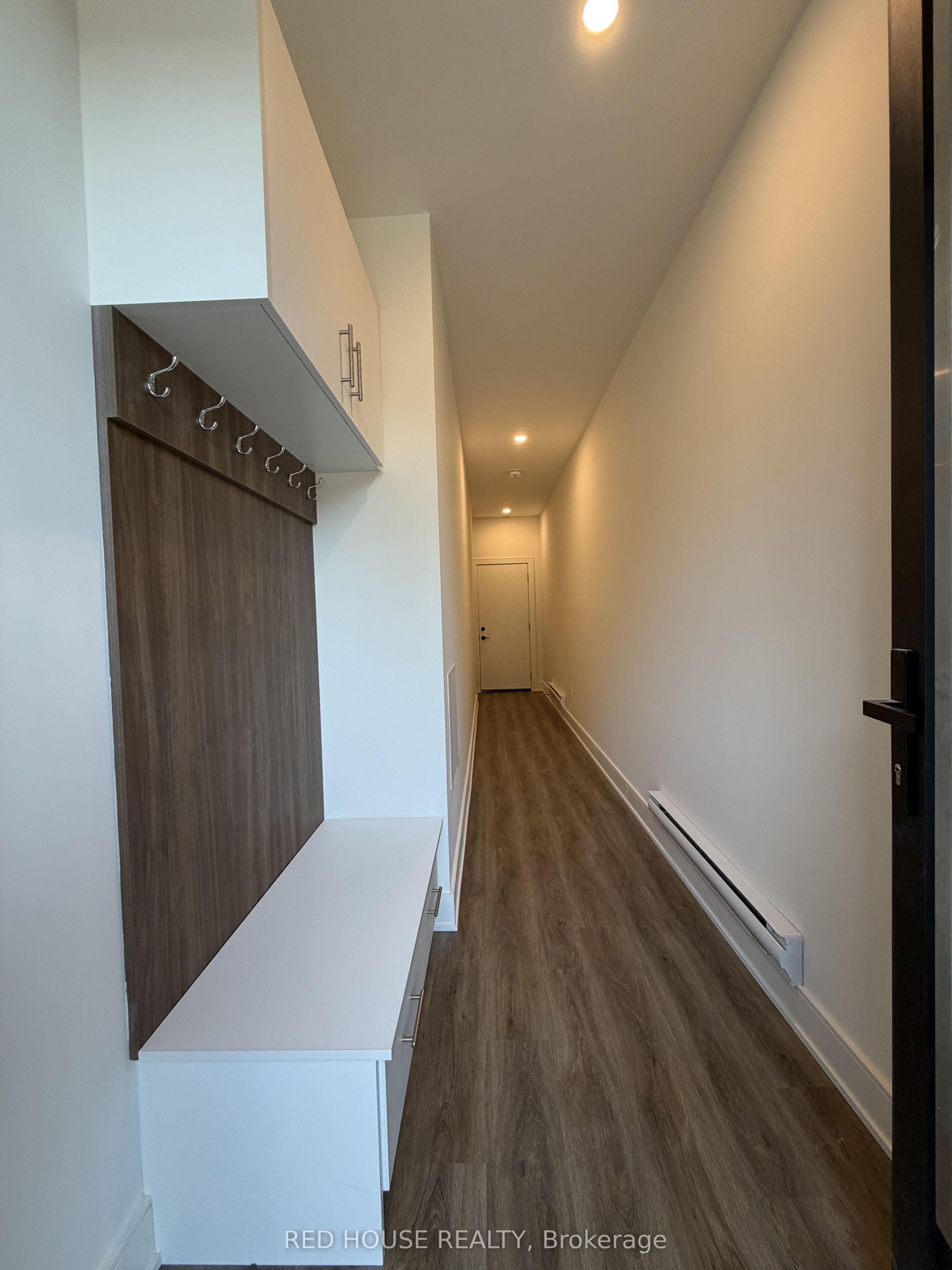 212 Ellis Avenue, St. Catharines 2