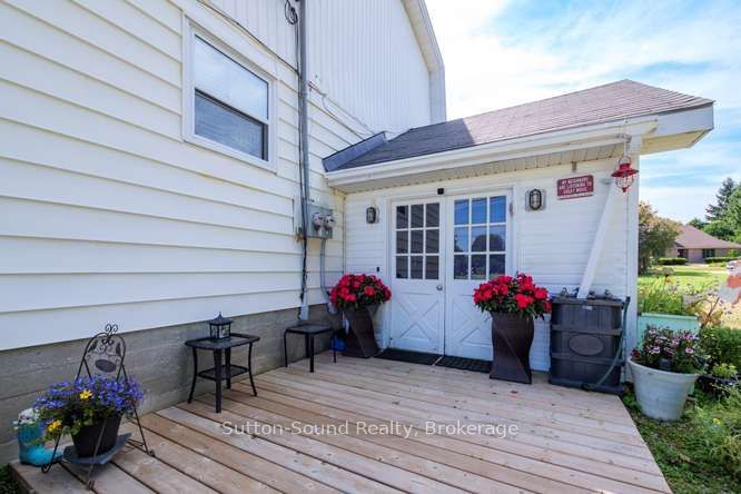 Unit 1 - 623 Frank Street, South Bruce Peninsula 4
