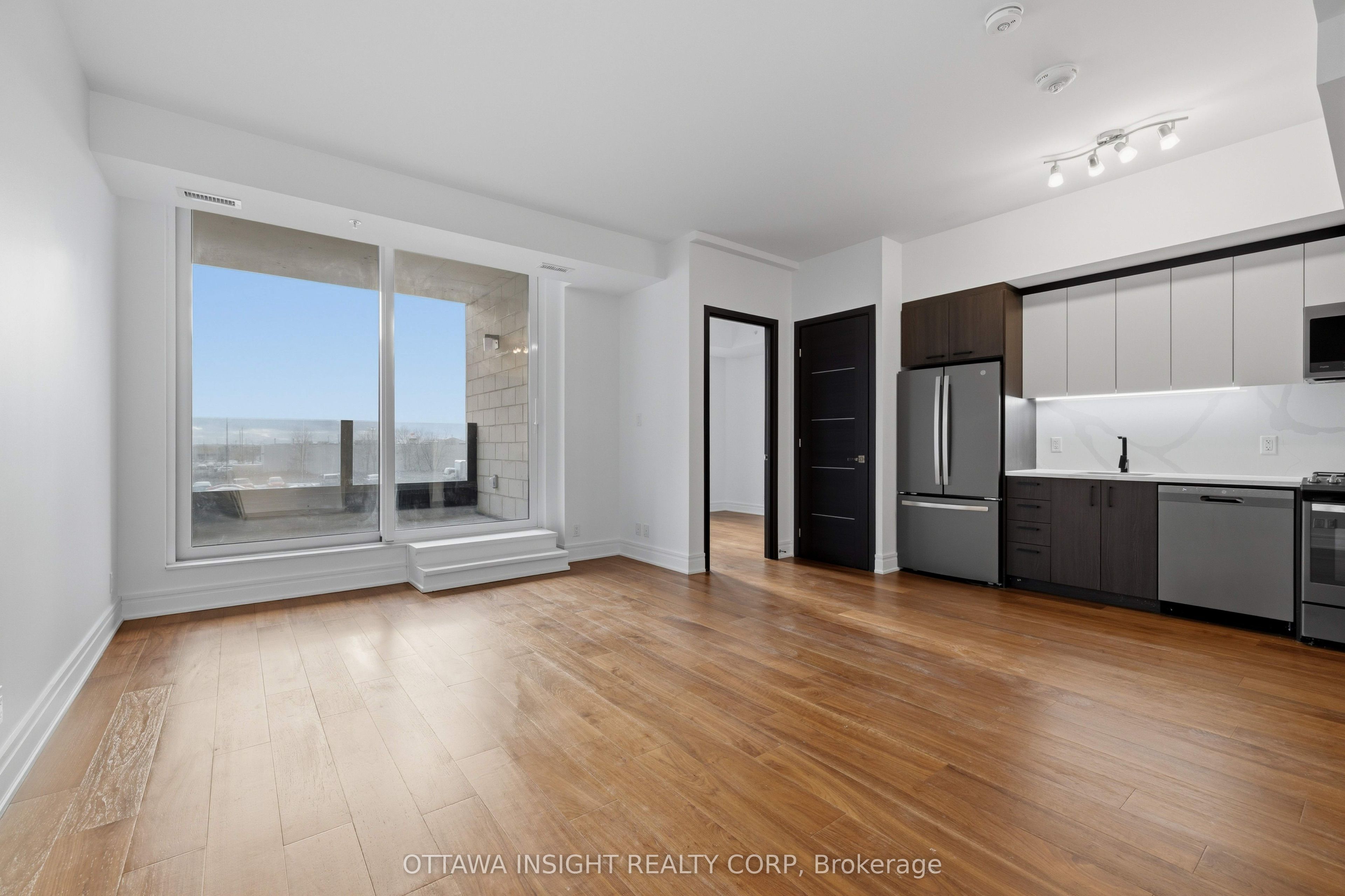 Unit HT2E - 150 Marketplace Avenue, Nepean 3