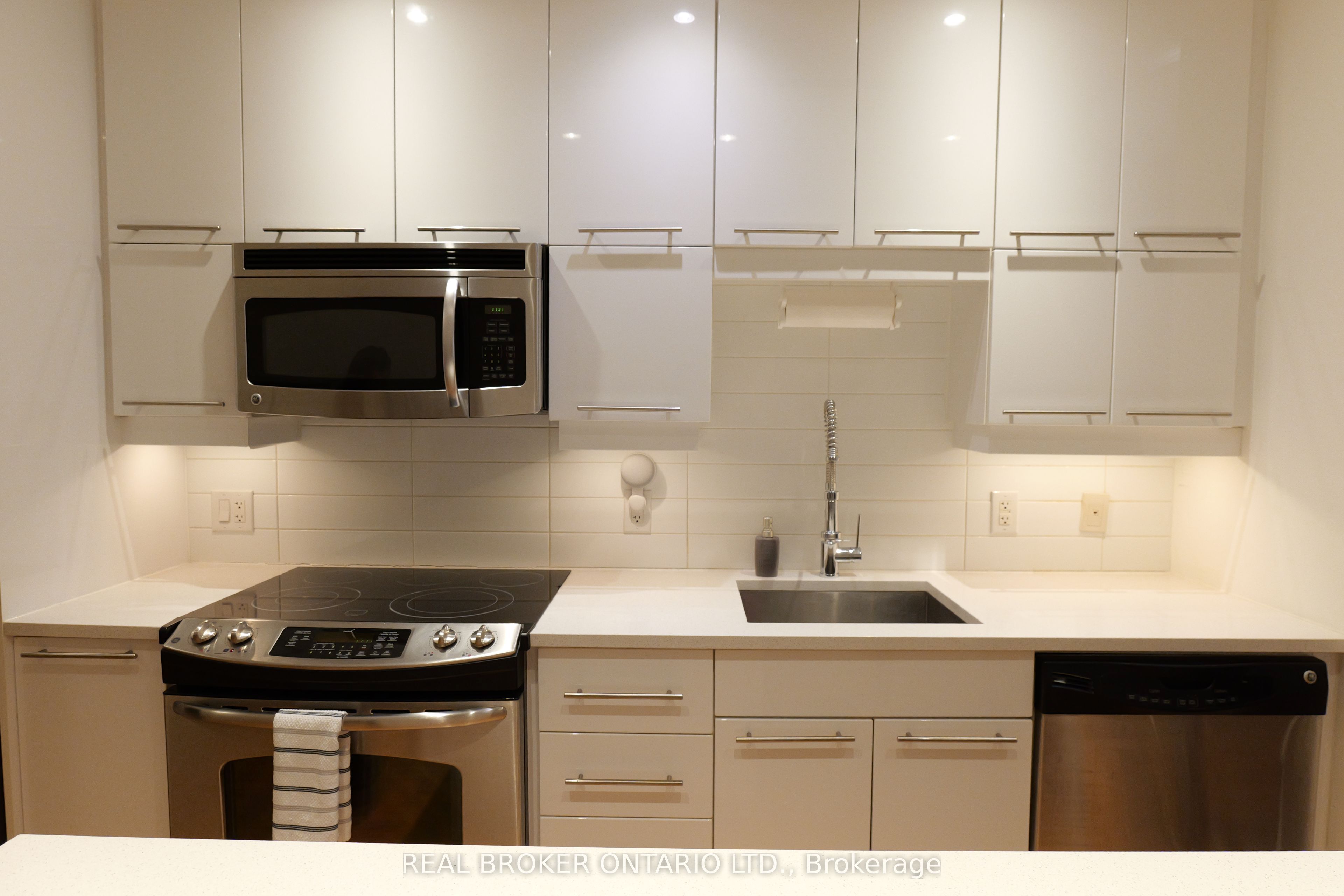 Unit 302 - 101 Richmond Road, Ottawa 5