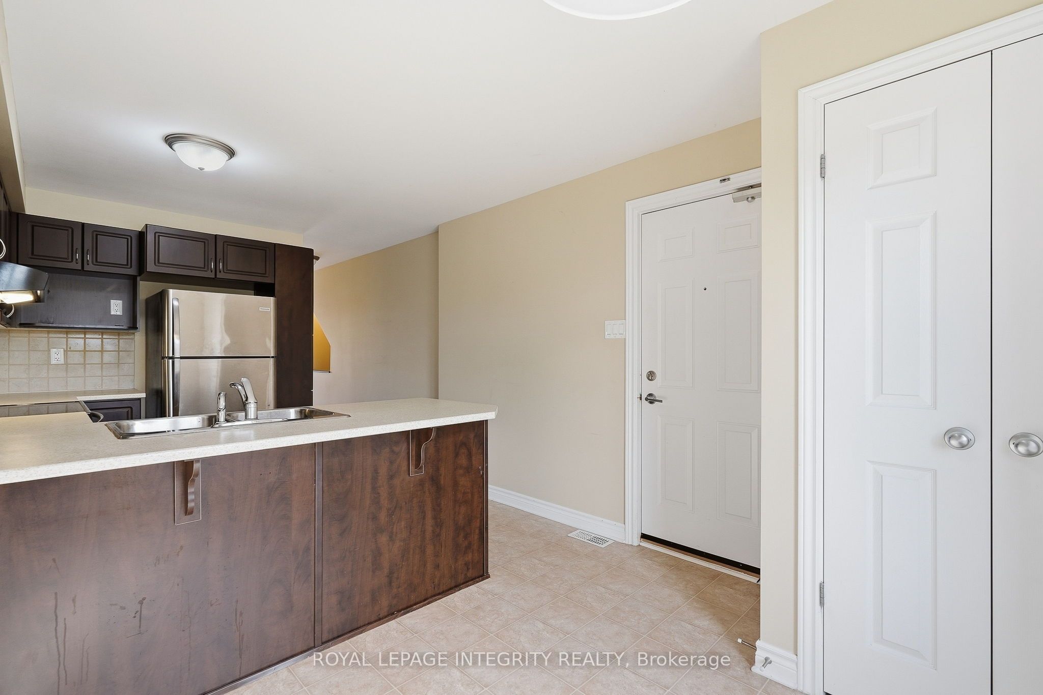 Unit 5 - 1124 Docteur Corbeil Boulevard, Clarence-Rockland 5