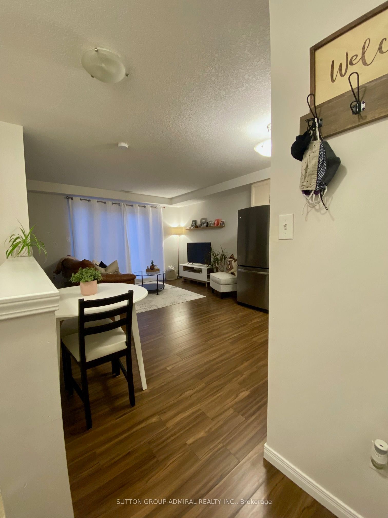 Unit B - 25 Sienna Street, Waterloo 2