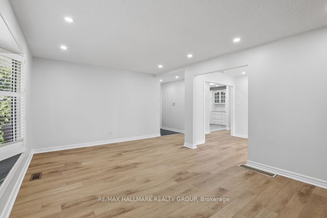 211 HARCOURT Avenue, Ottawa 5