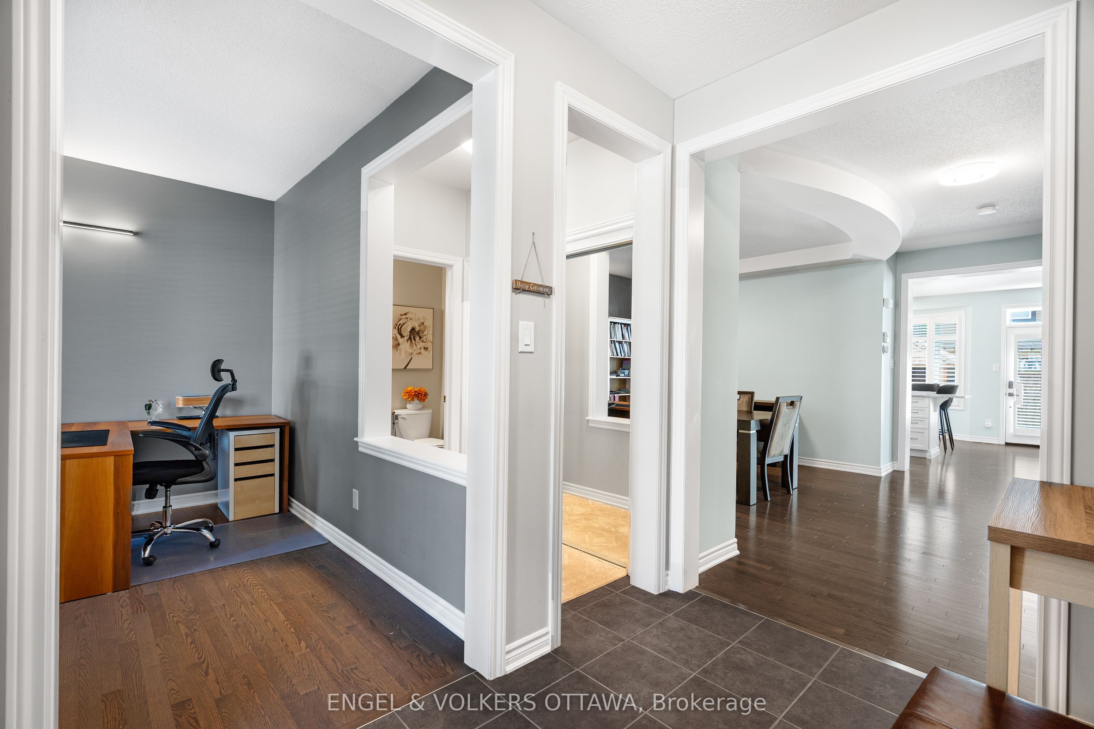 520 Brigatine Avenue, Stittsville-Goulbourn 4