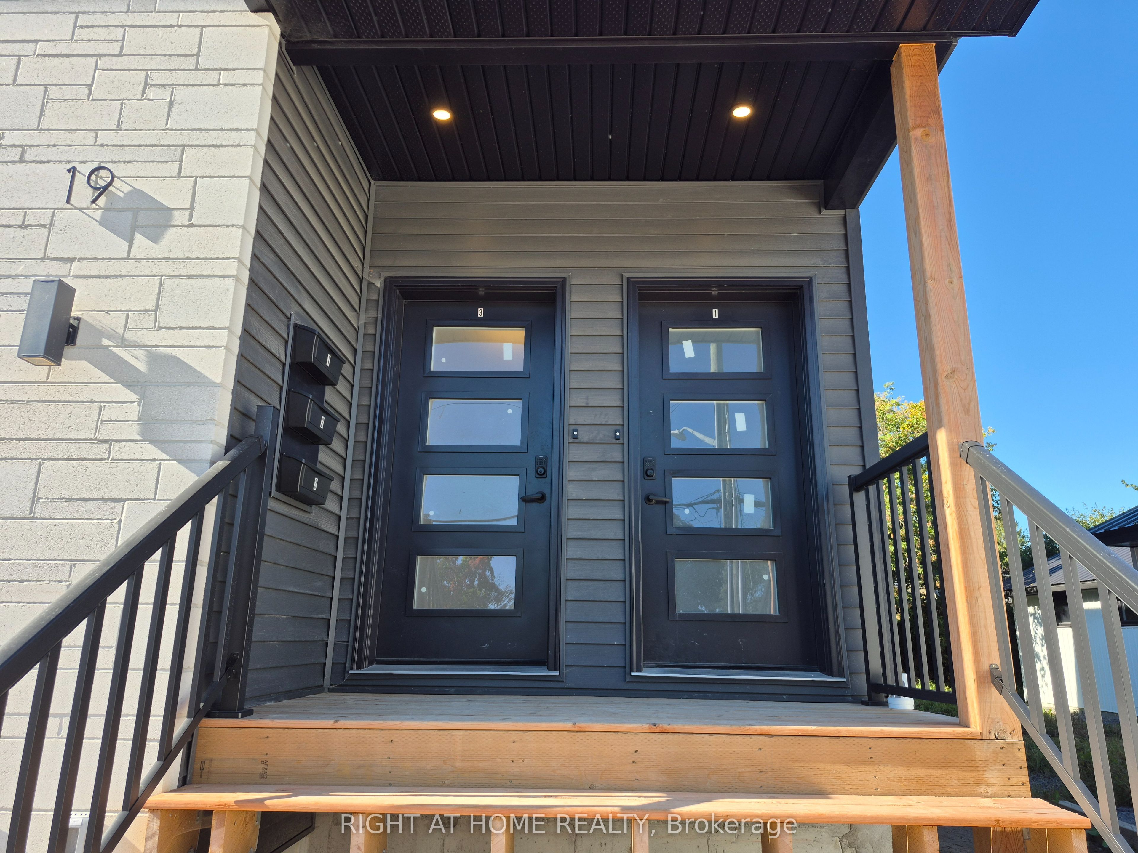 Unit Unit 1 - 19 James Street, Arnprior 2
