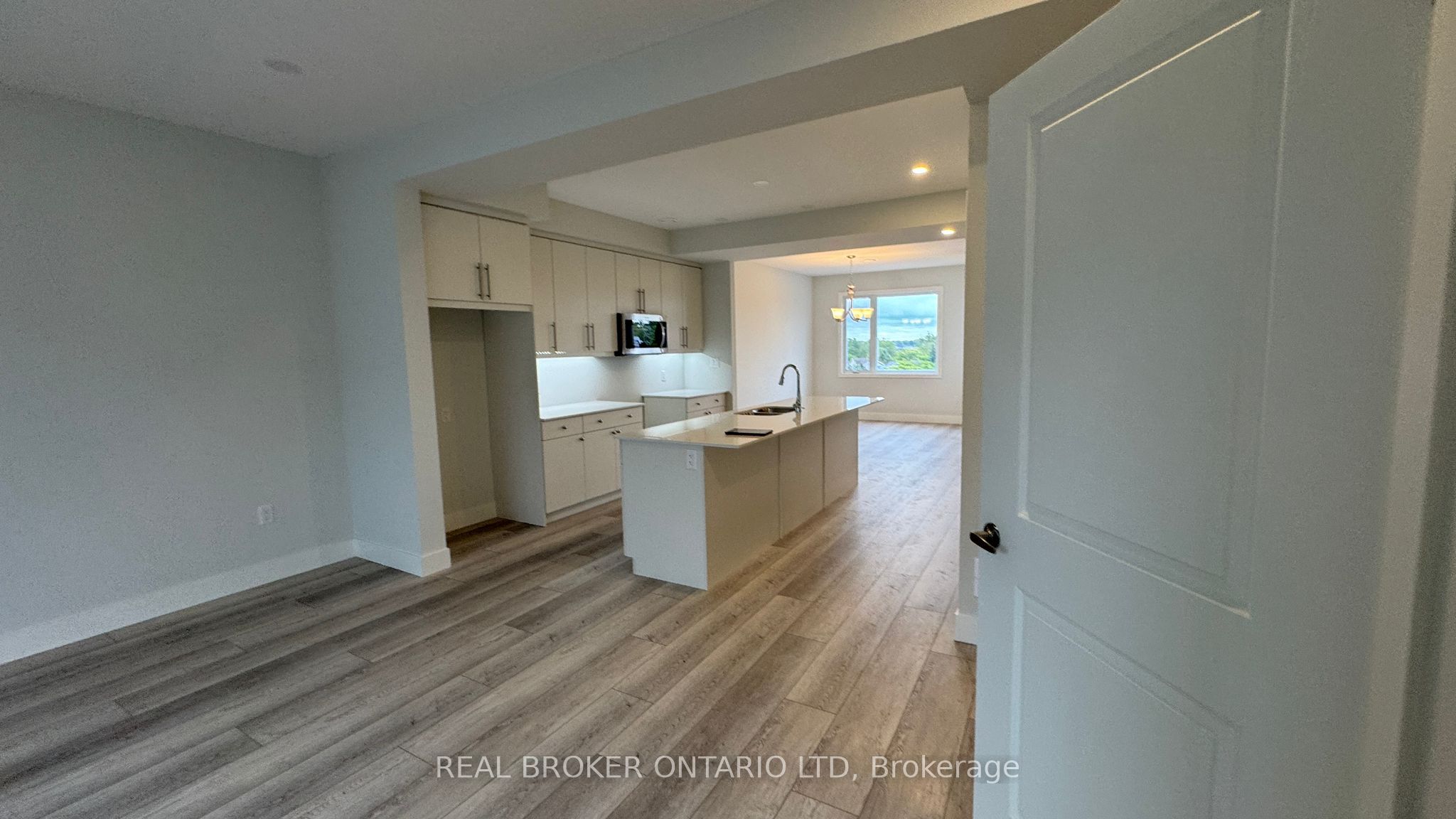 Unit 44 - 925 Deveron Crescent, London 3