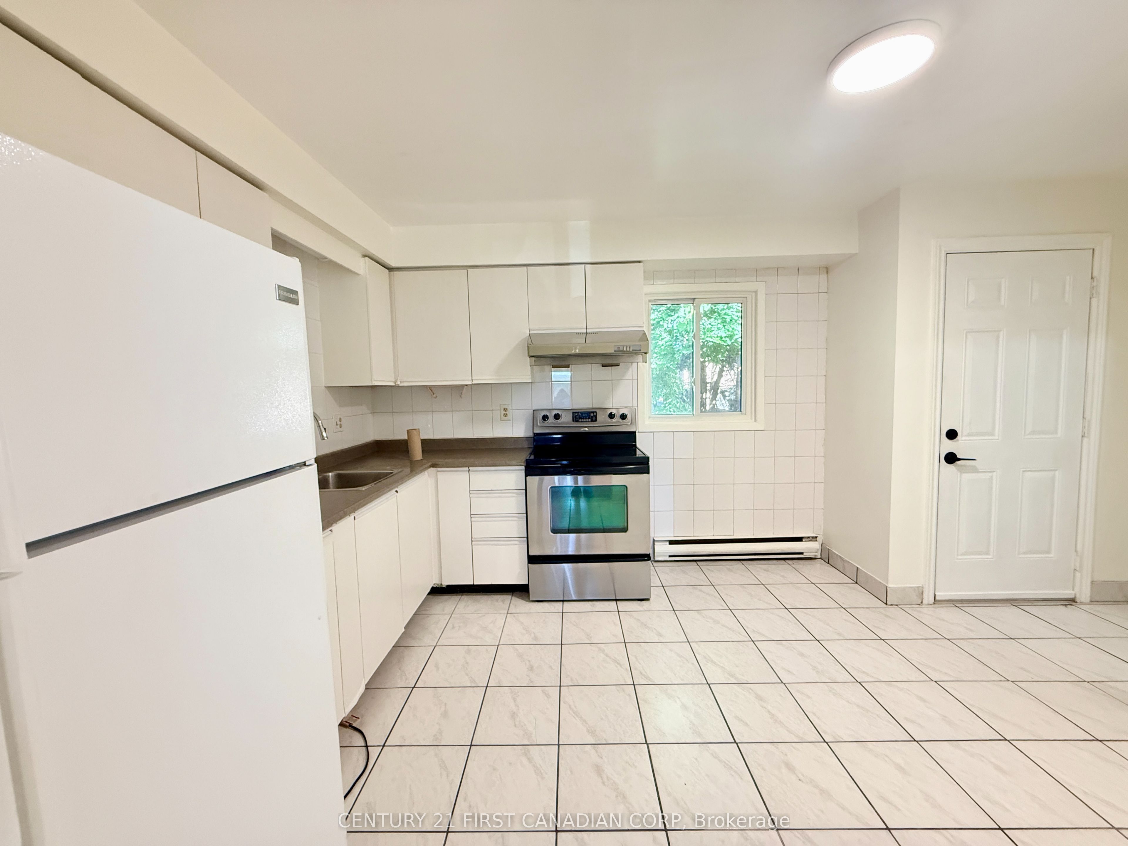 Unit 24 - 311 Vesta Road, London 5