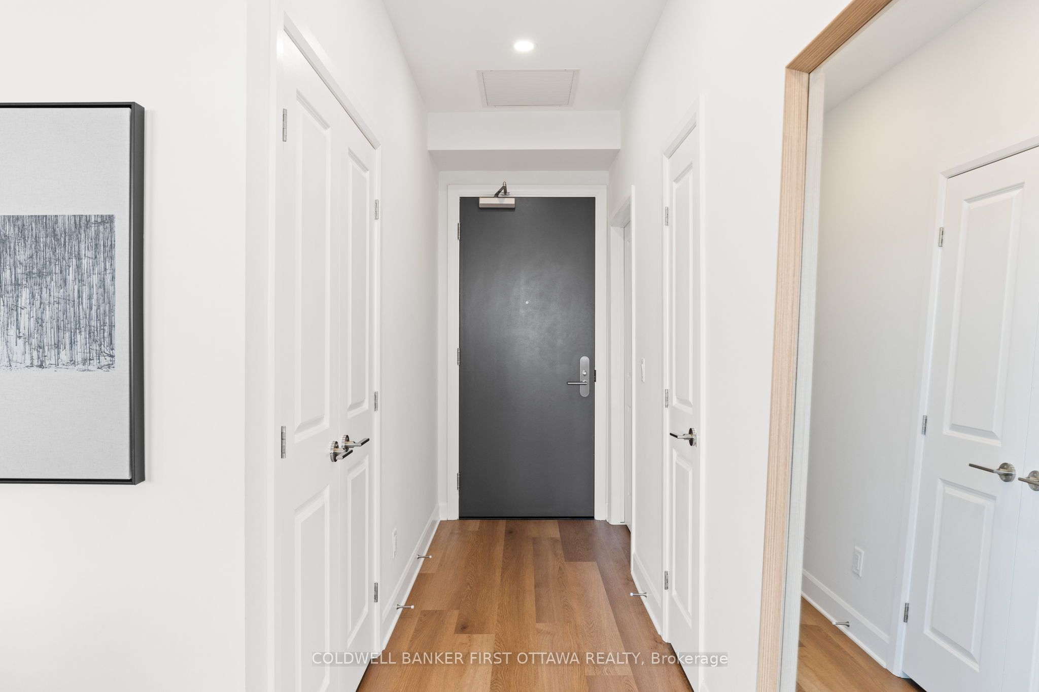 Unit 101 - 655 WANAKI Road, Ottawa 2