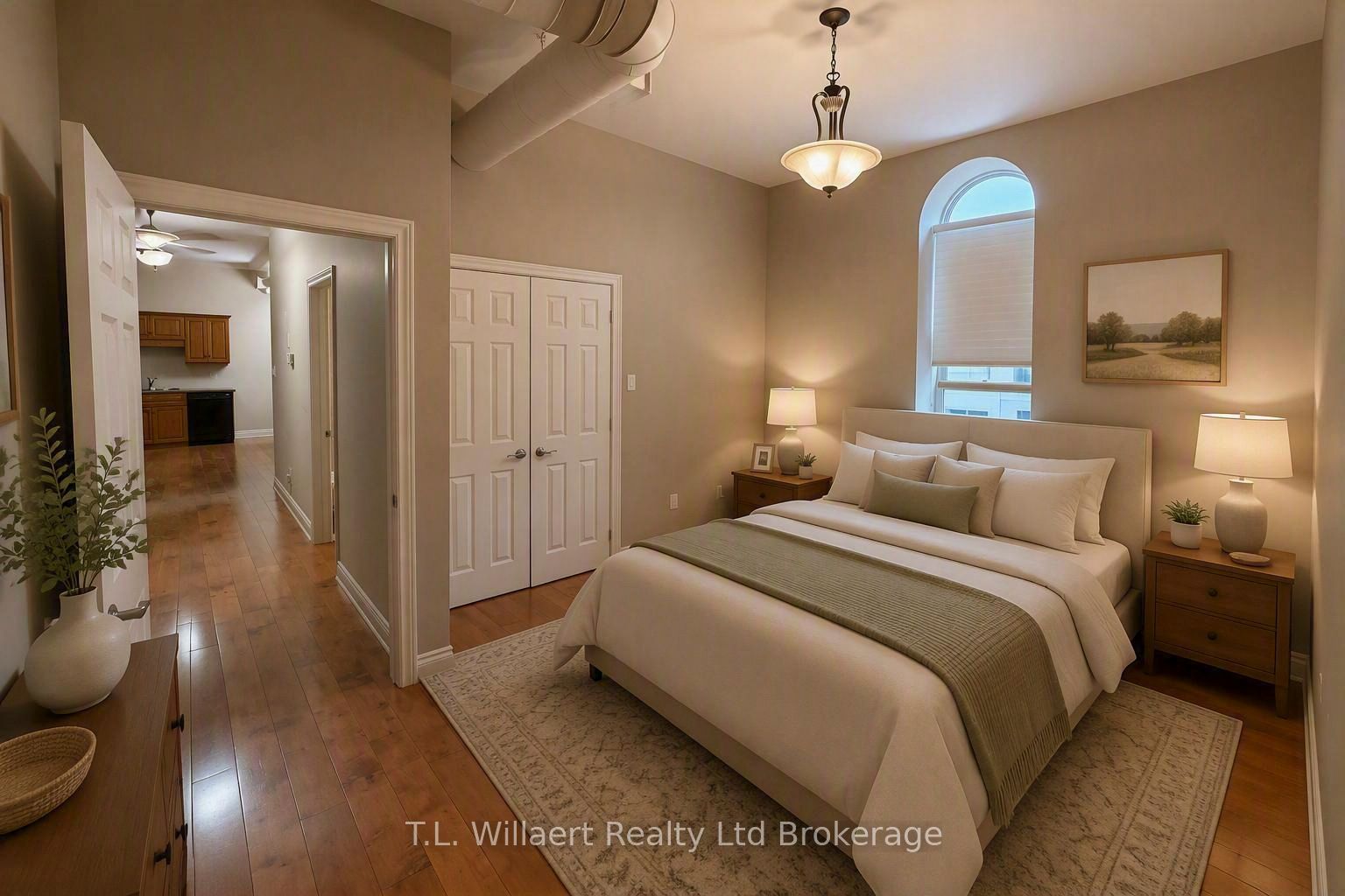 Unit 202 - 17 Brock Street W, Tillsonburg 2
