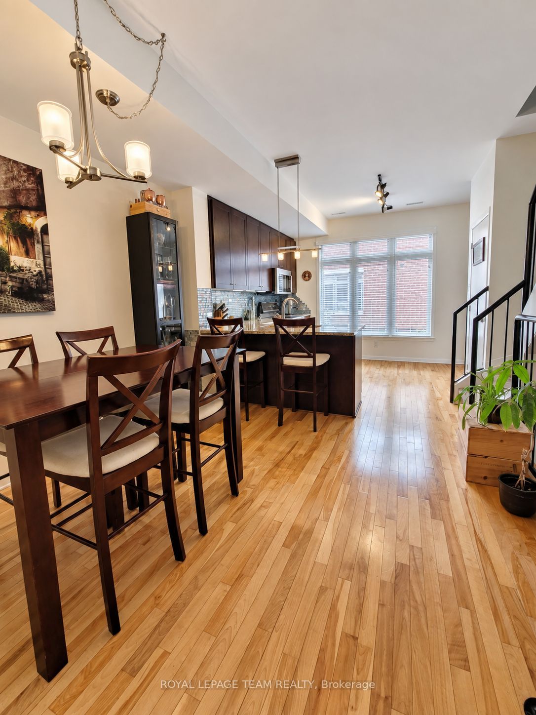 Unit 19 - 797 Montreal Road, Ottawa 2