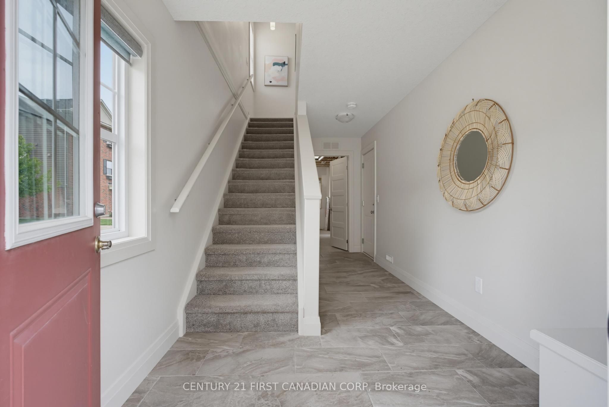 Unit 71 - 1040 CORONATION Drive, London 4