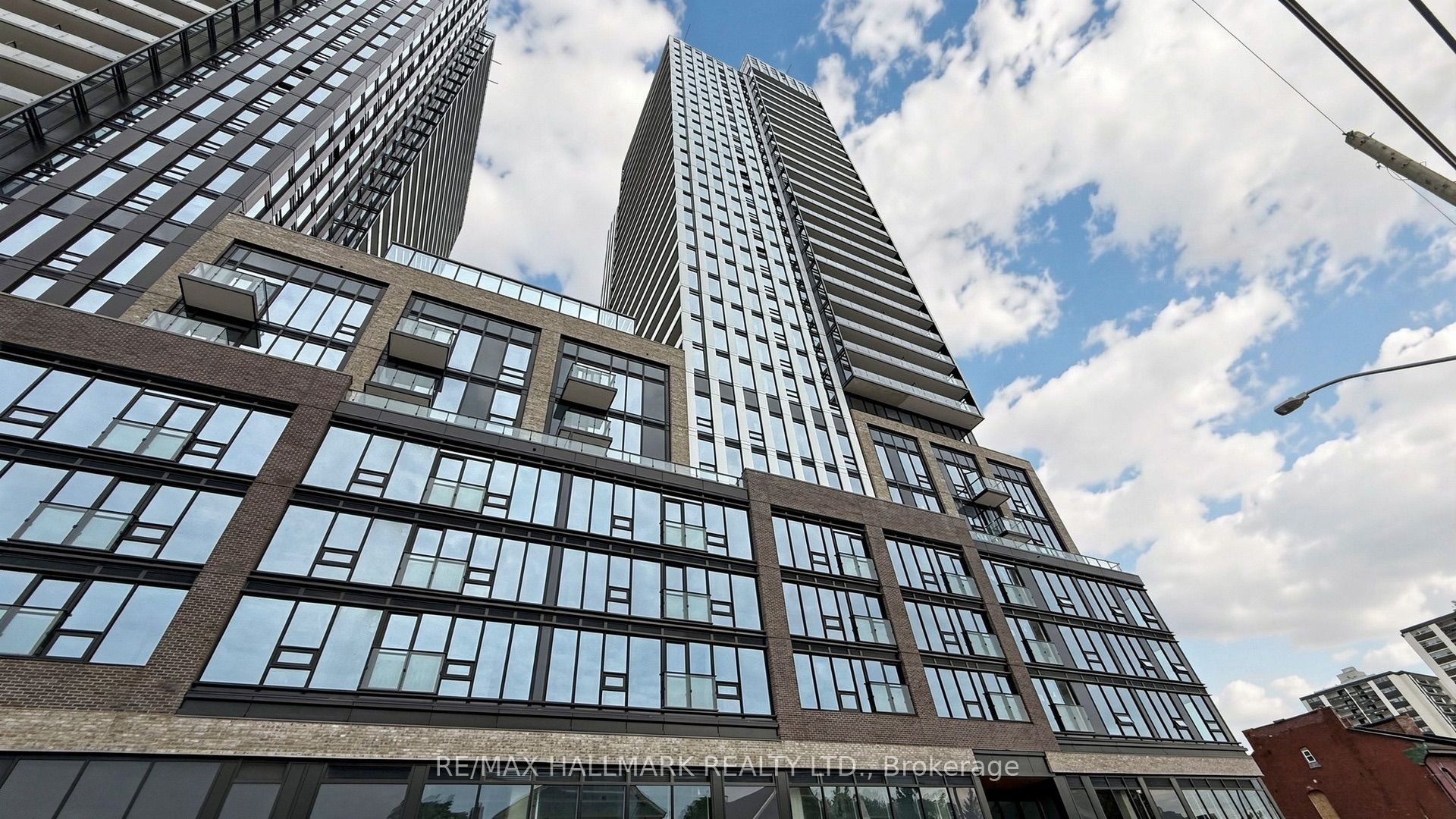 Unit 719 - 101 John Street N, Hamilton 3