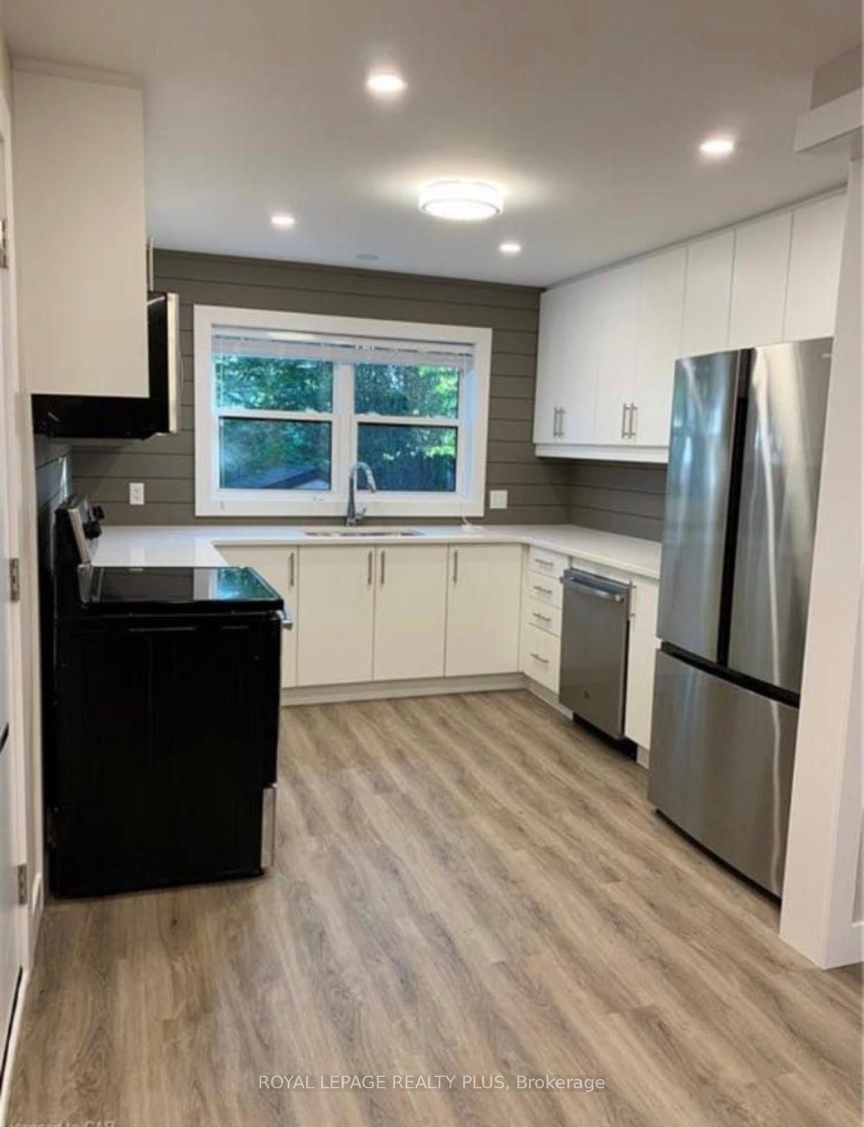 Unit B - 9 York Street, Kitchener 5
