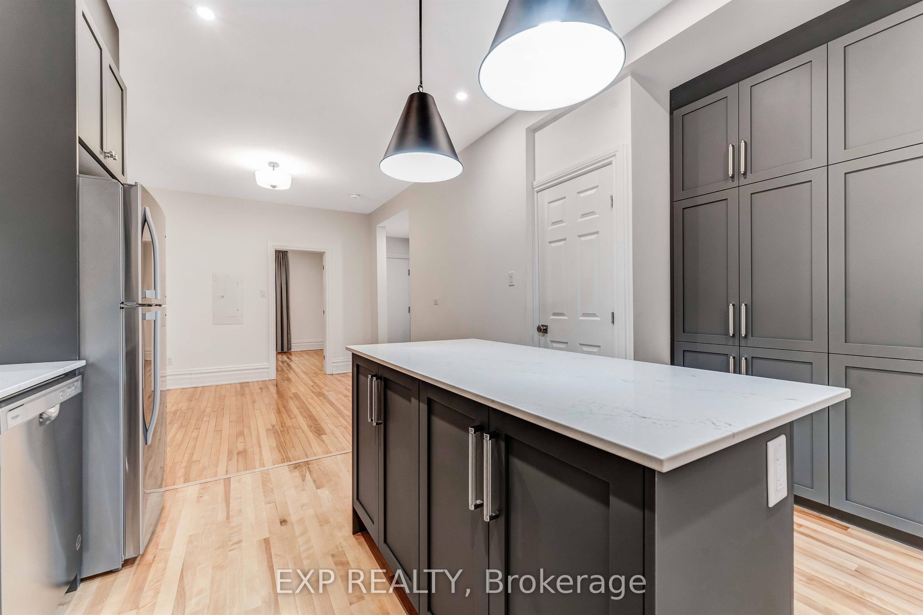 288 Arlington Avenue, Ottawa 5