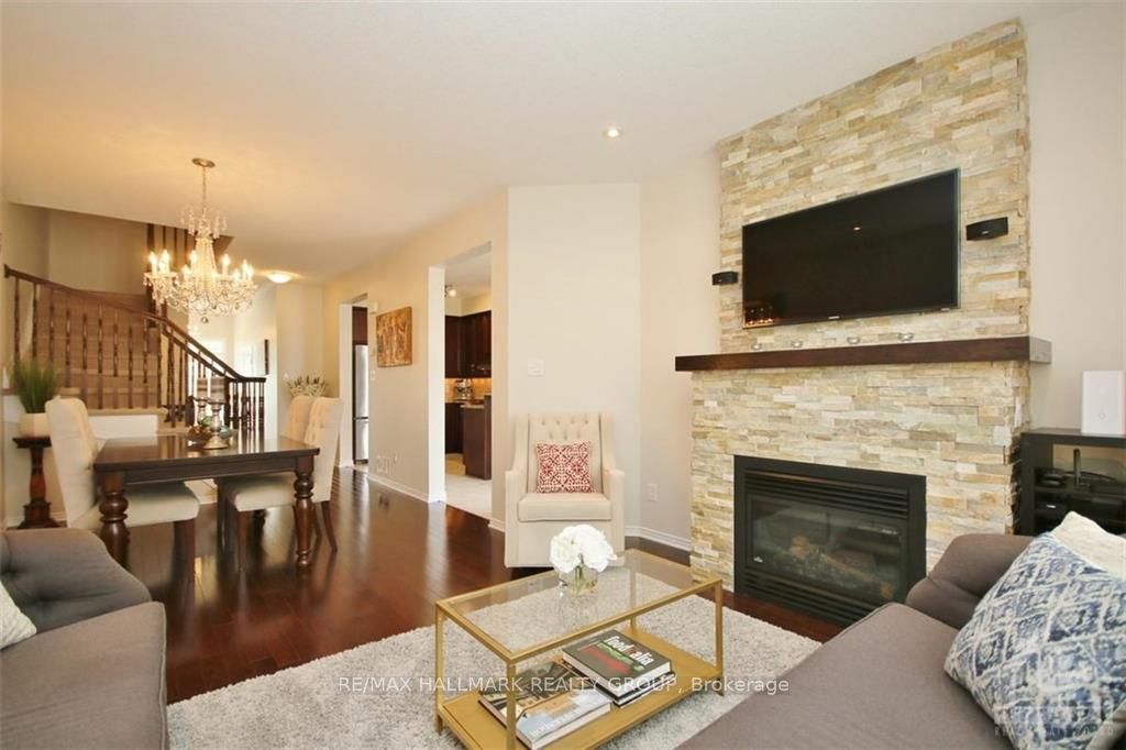 553 Ashbourne Crescent, Nepean 4