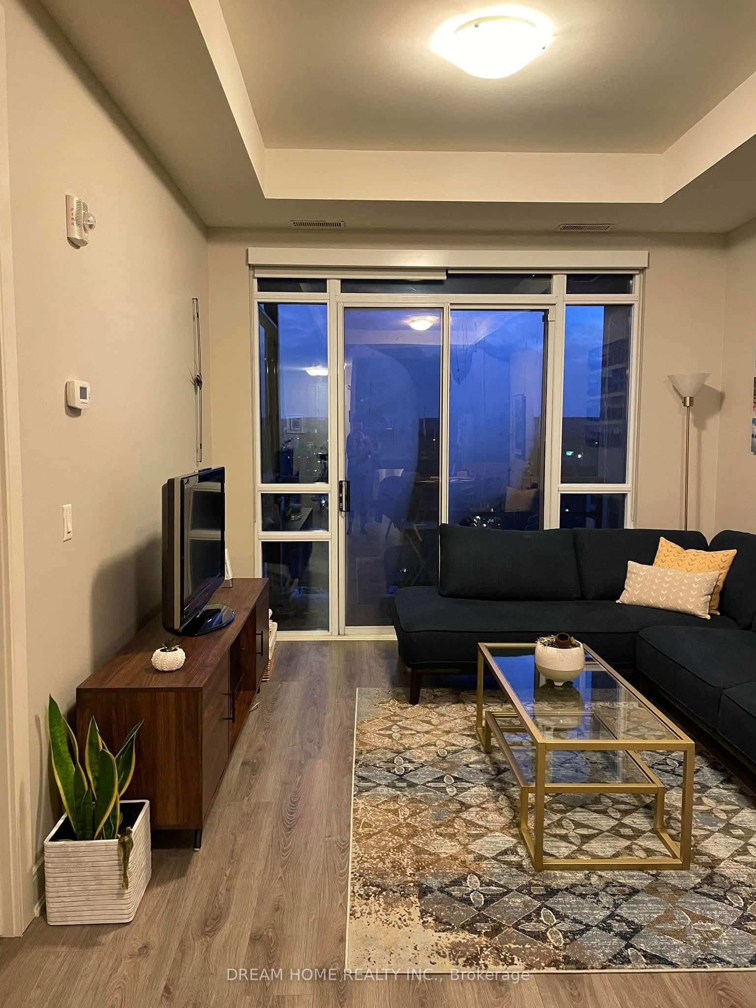 Unit 1207 - 150 Main Street W, Hamilton 3