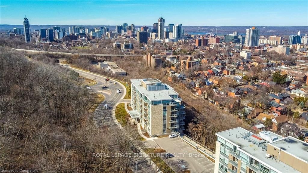 Unit 402 - 455 Charlton Avenue E, Hamilton 2