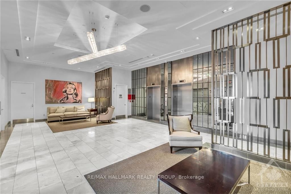 Unit 605 - 300 LISGAR Street, Ottawa 4