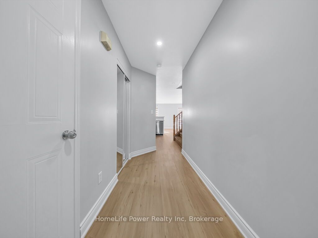 39 Reistview Street, Kitchener 3