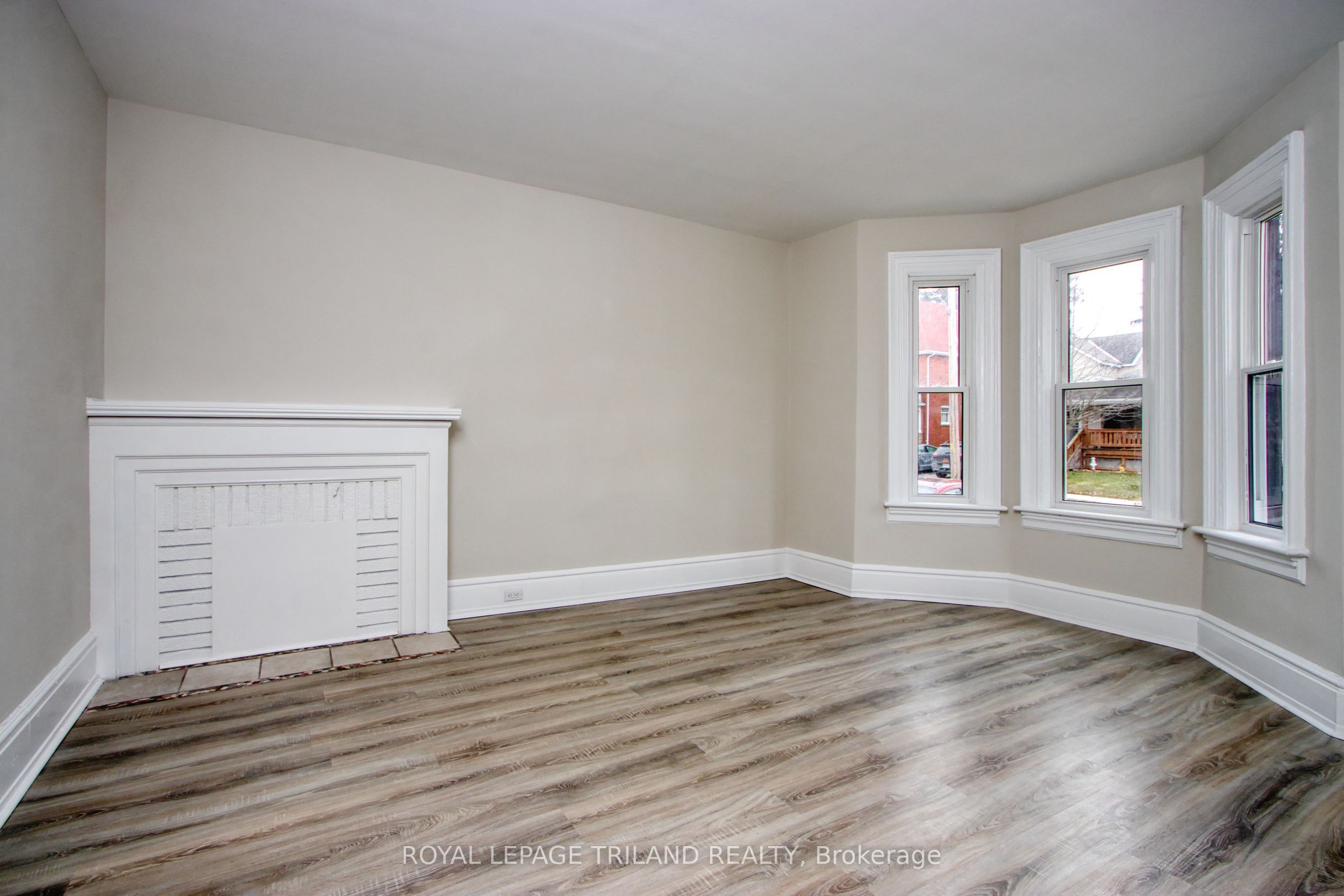 Unit 2 - 53 Gladstone Avenue, St. Thomas 2