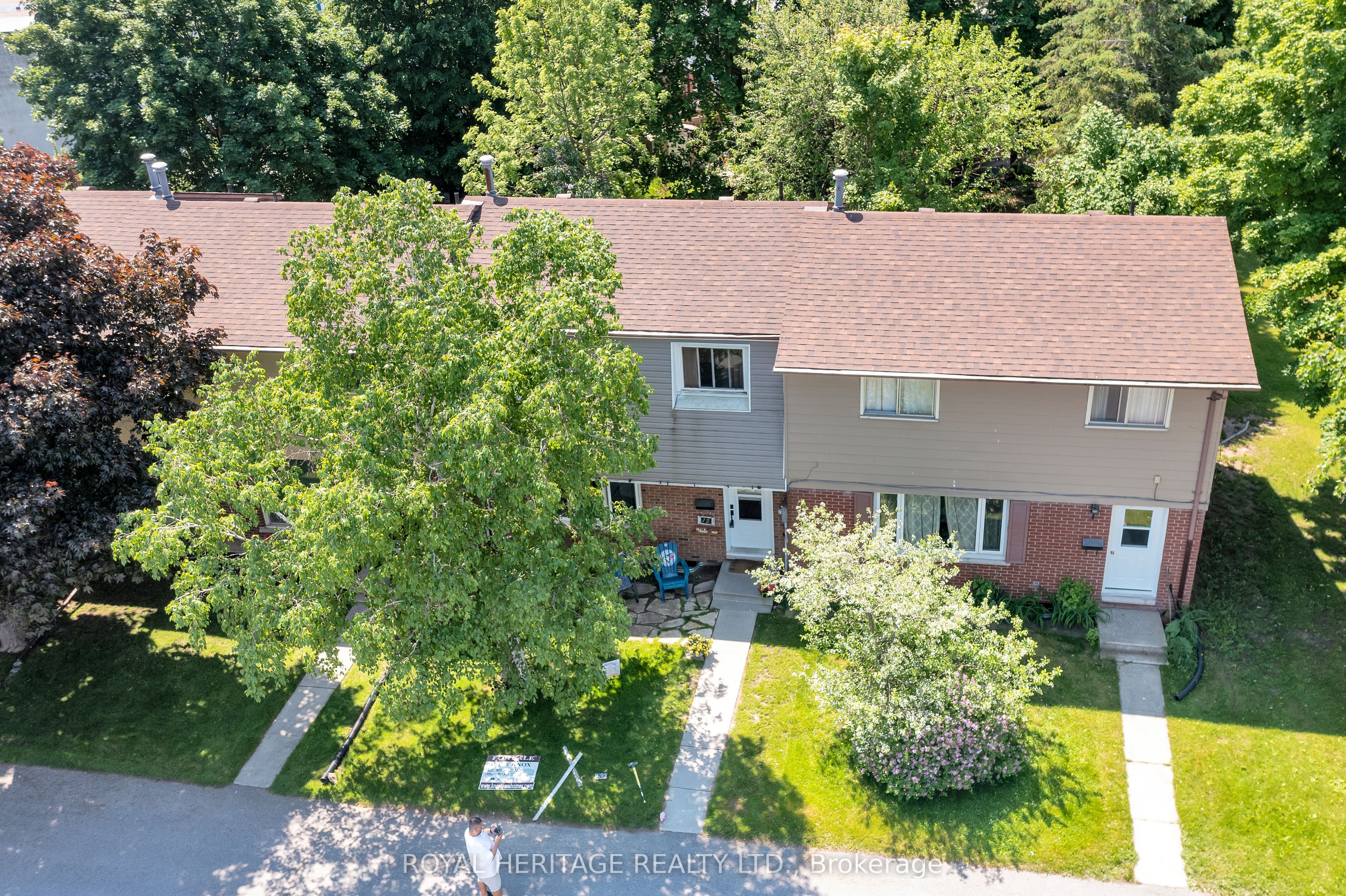 8 15 Winchester Dr N, Greater Napanee, Ontario K7R3P9 For Sale