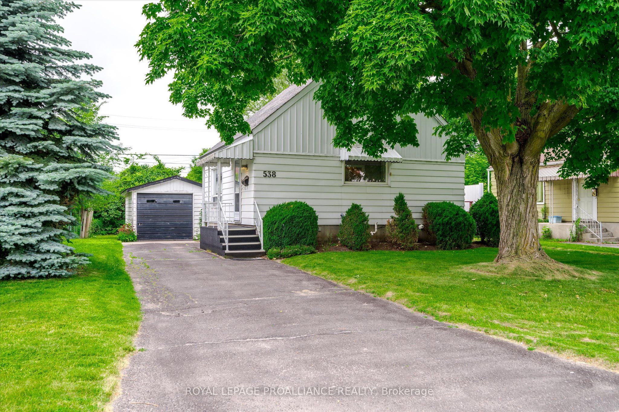 538 Rose Ave, Peterborough, Ontario K9J4E7 Sold History HouseSigma