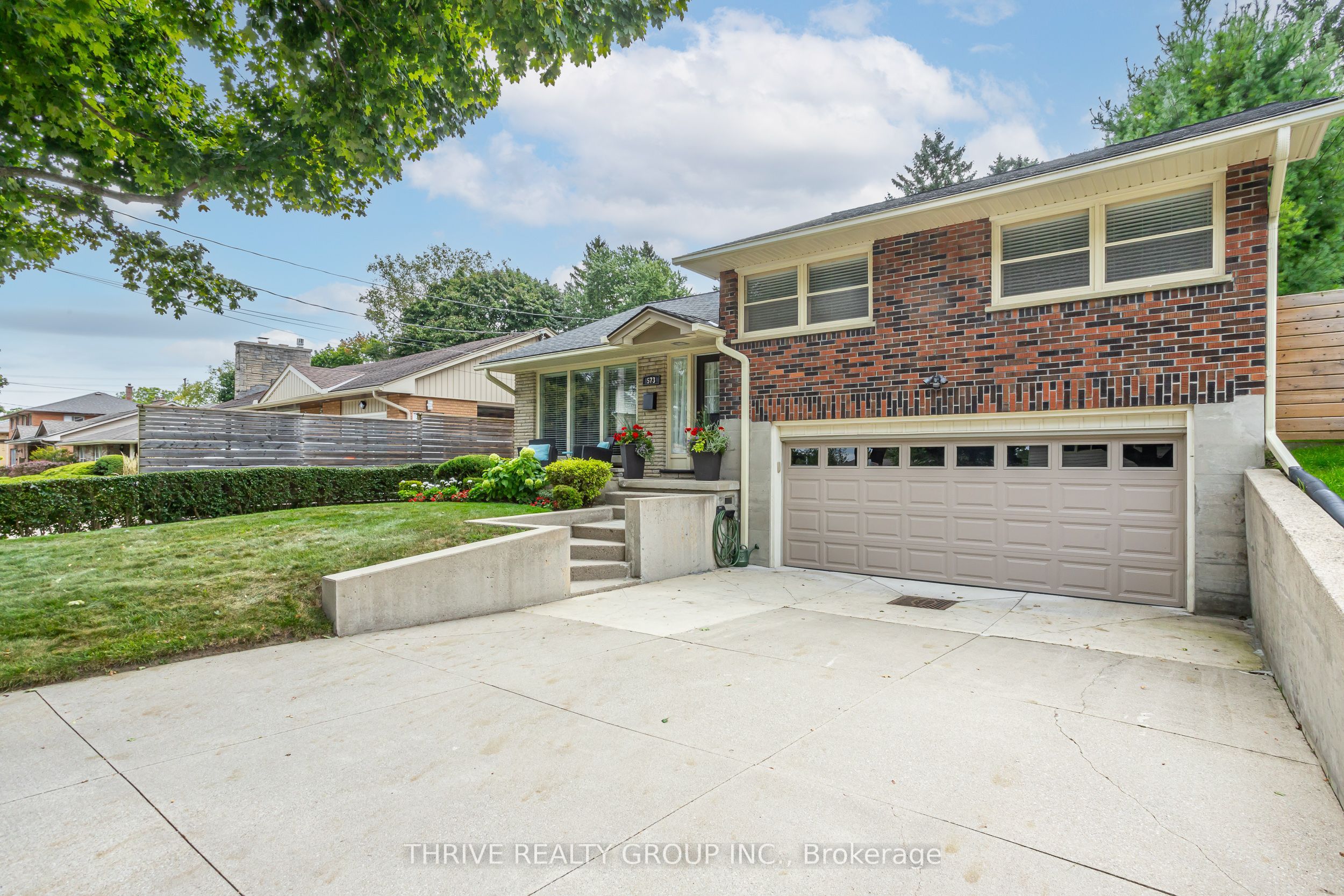 573 Lambton St, London, Ontario N5Y4G1 For Sale HouseSigma